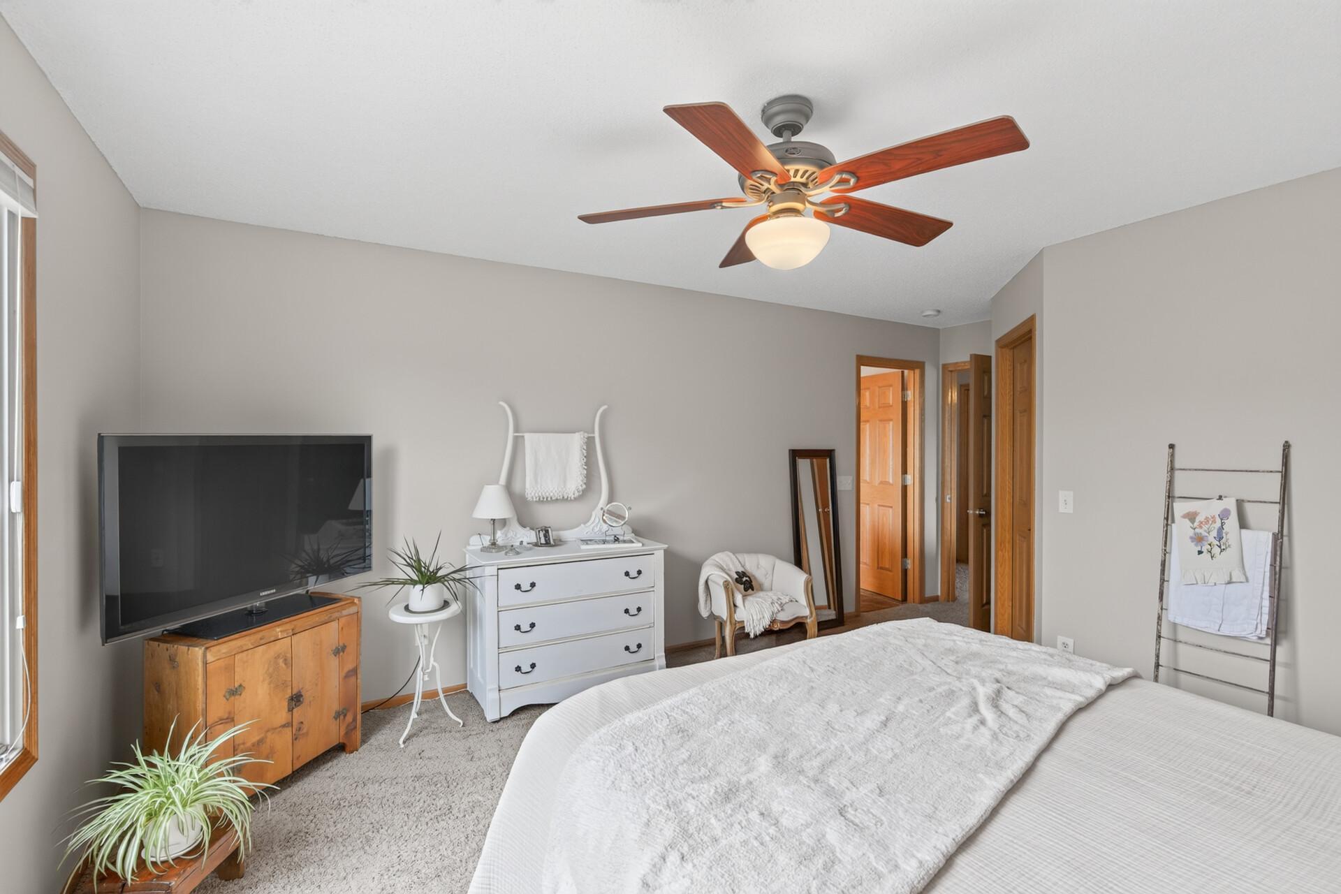 View of Residential at 9649 Peony Lane #1110, Maple Grove MN 55311, Maple Grove (19 of 30) - Mike Wilen | Minnesota Team Real Estate