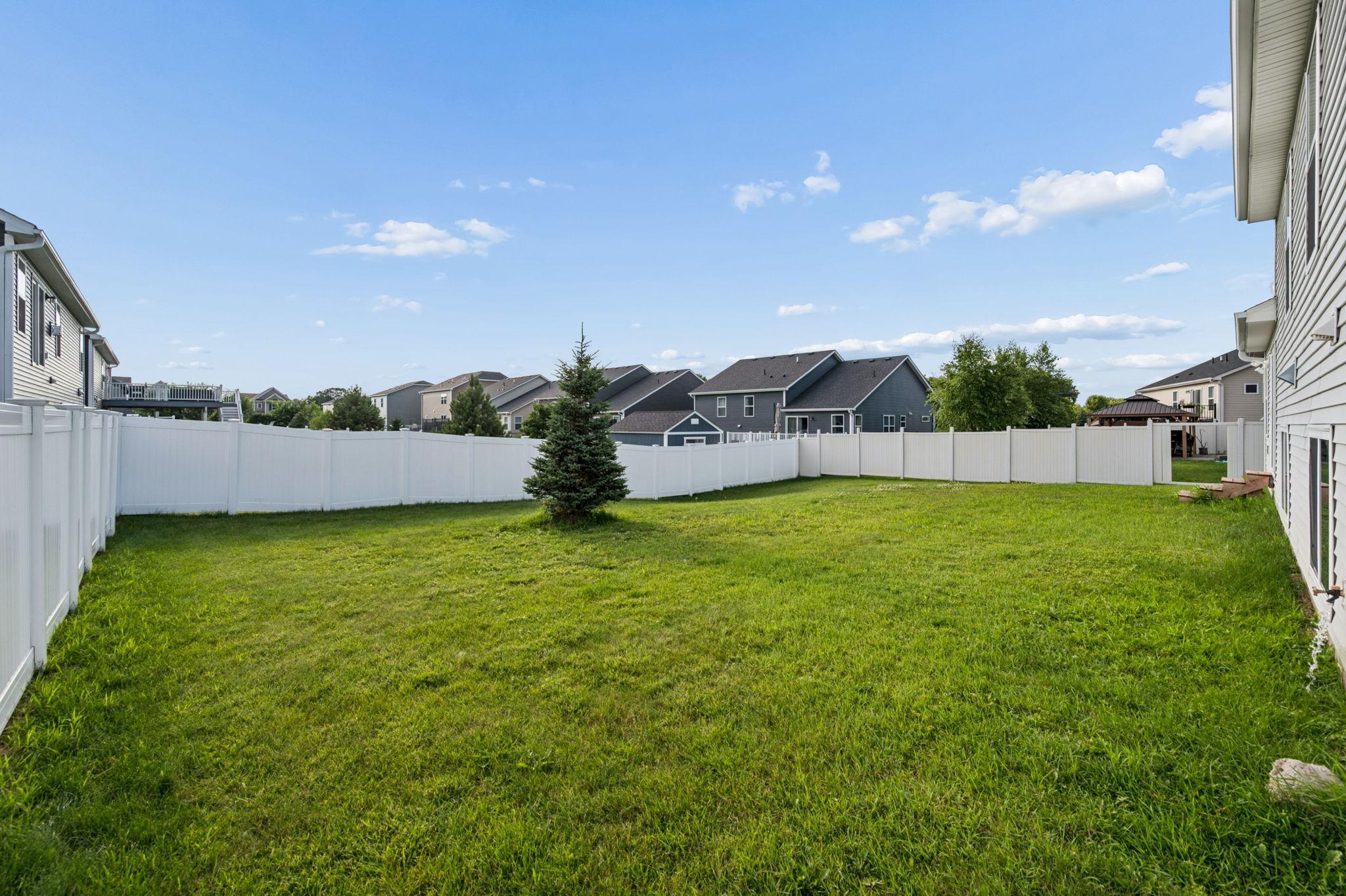 View of Residential at 11232 Pierce Street, Blaine MN 55434, Blaine (26 of 40) - Mike Wilen | Minnesota Team Real Estate
