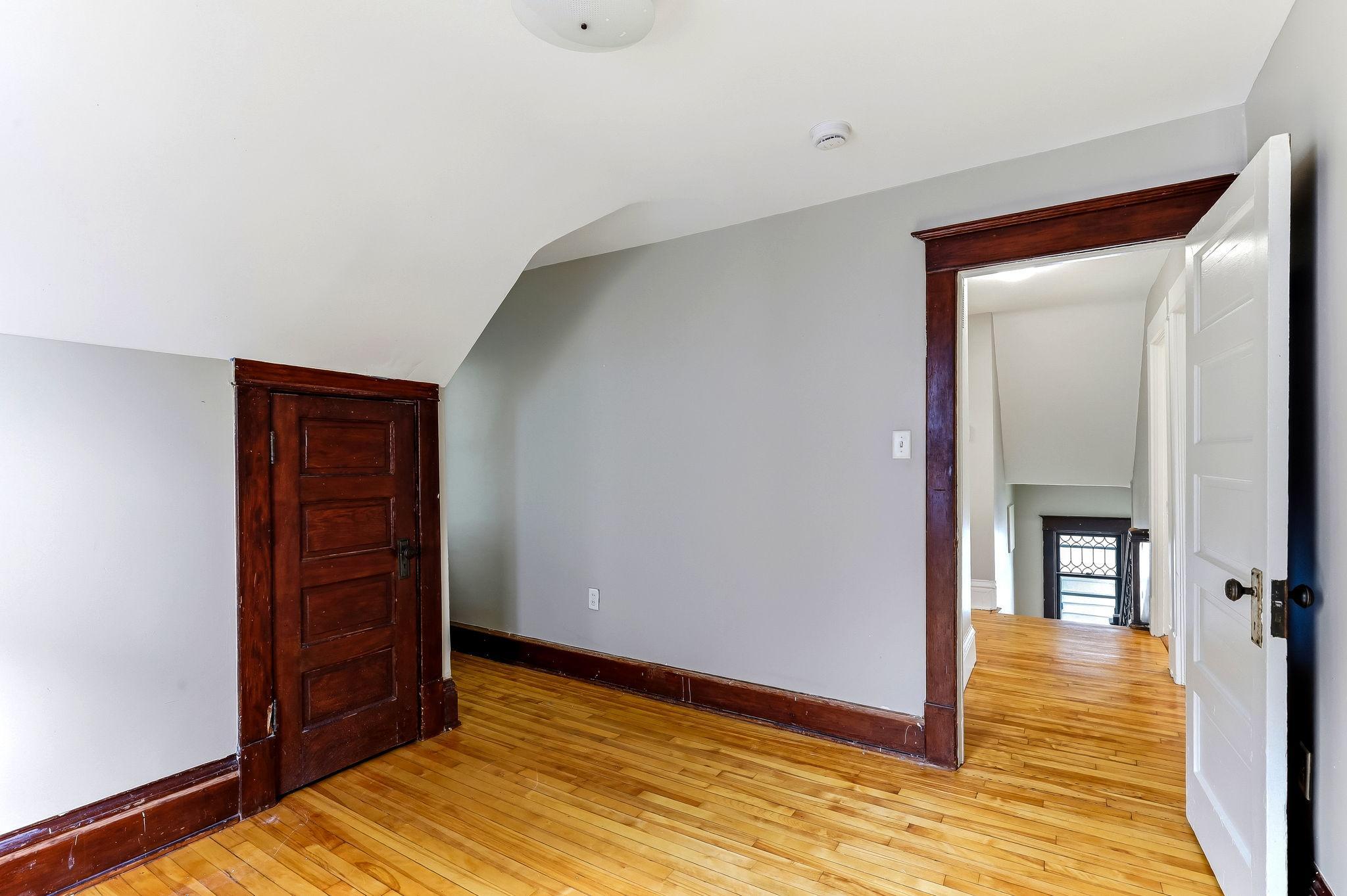 View of Residential at 884 Iglehart Avenue, Saint Paul MN 55104, Saint Paul (33 of 51) - Mike Wilen | Minnesota Team Real Estate