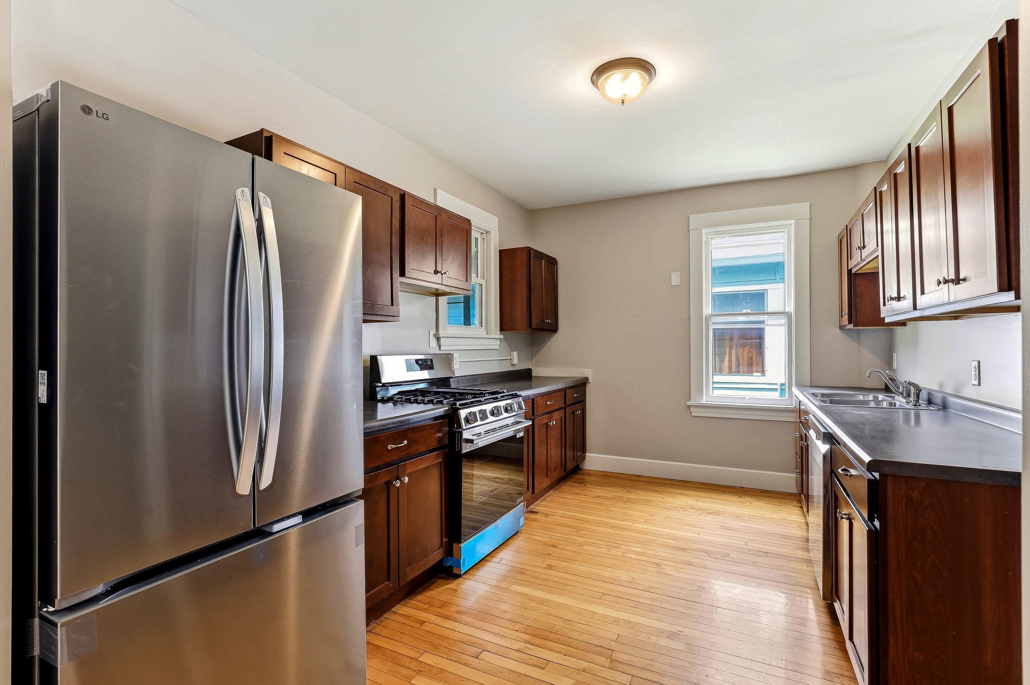 View of Residential at 884 Iglehart Avenue, Saint Paul MN 55104, Saint Paul (16 of 51) - Mike Wilen | Minnesota Team Real Estate