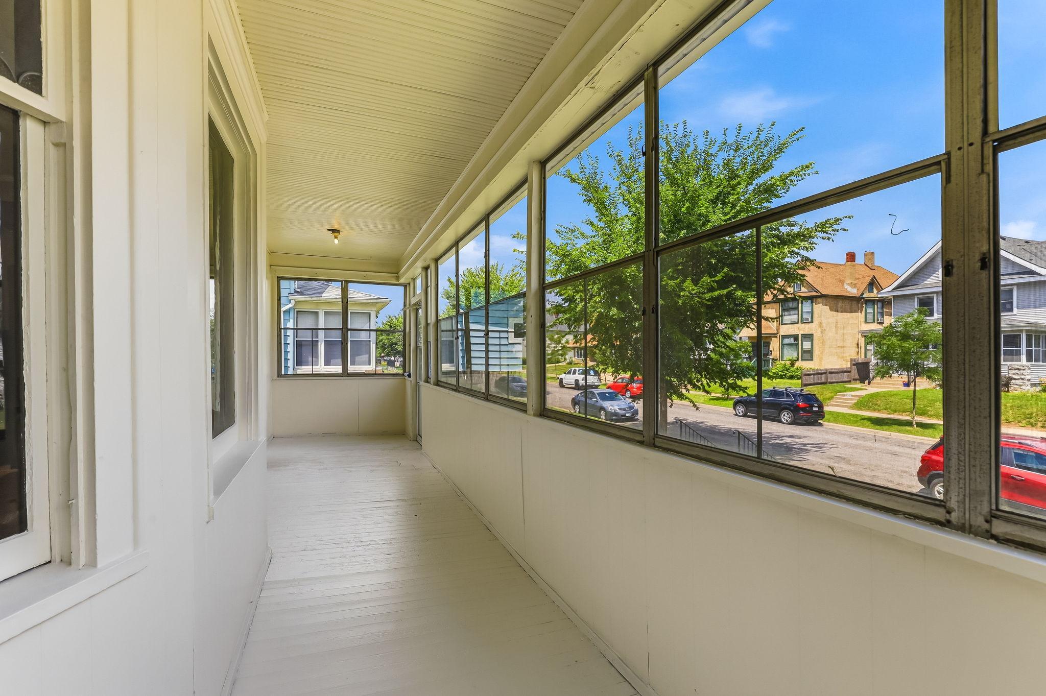 View of Residential at 884 Iglehart Avenue, Saint Paul MN 55104, Saint Paul (5 of 51) - Mike Wilen | Minnesota Team Real Estate