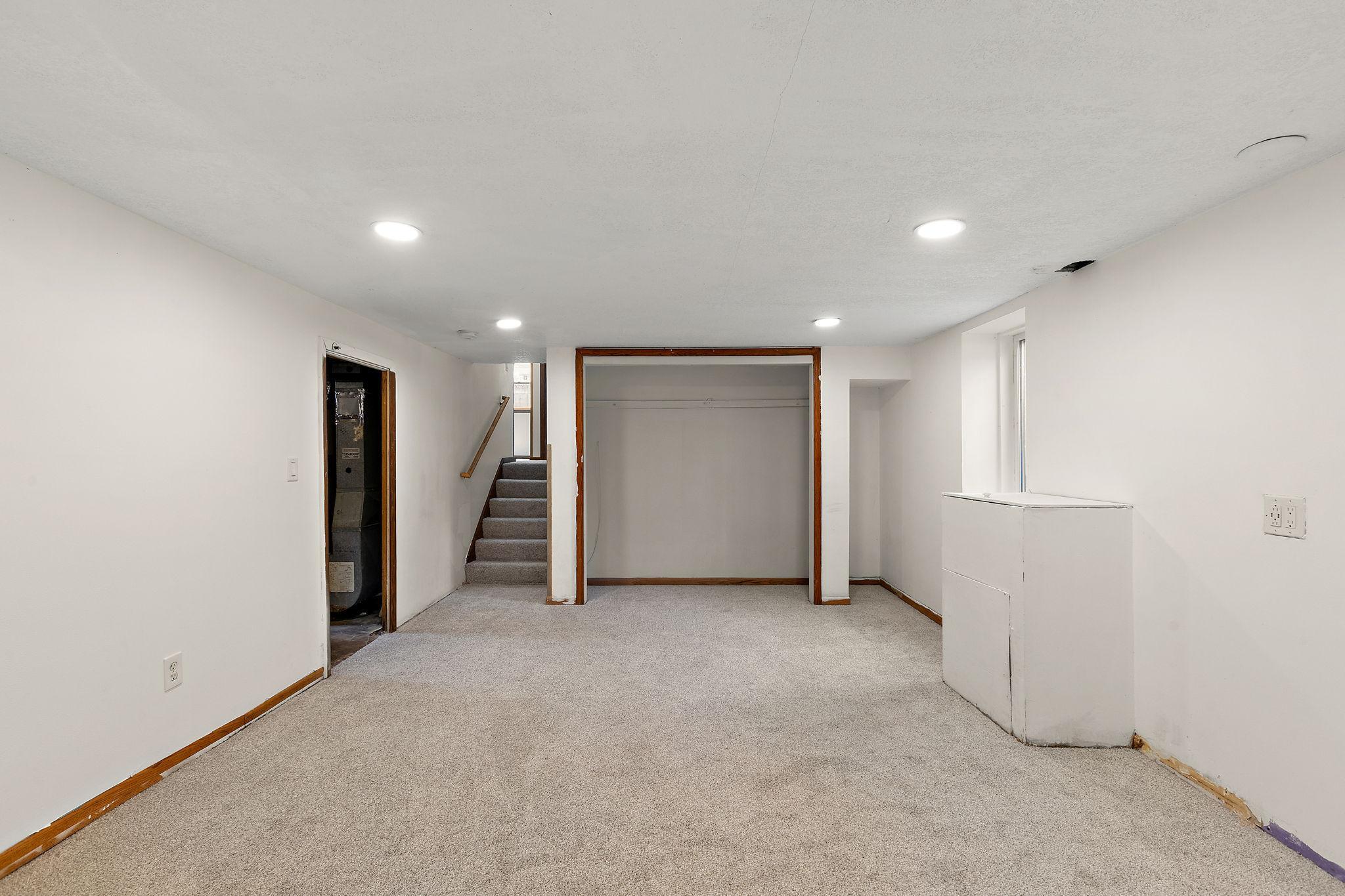 View of Residential at 6924 Scott Avenue, Brooklyn Center MN 55429, Brooklyn Center (33 of 42) - Mike Wilen | Minnesota Team Real Estate