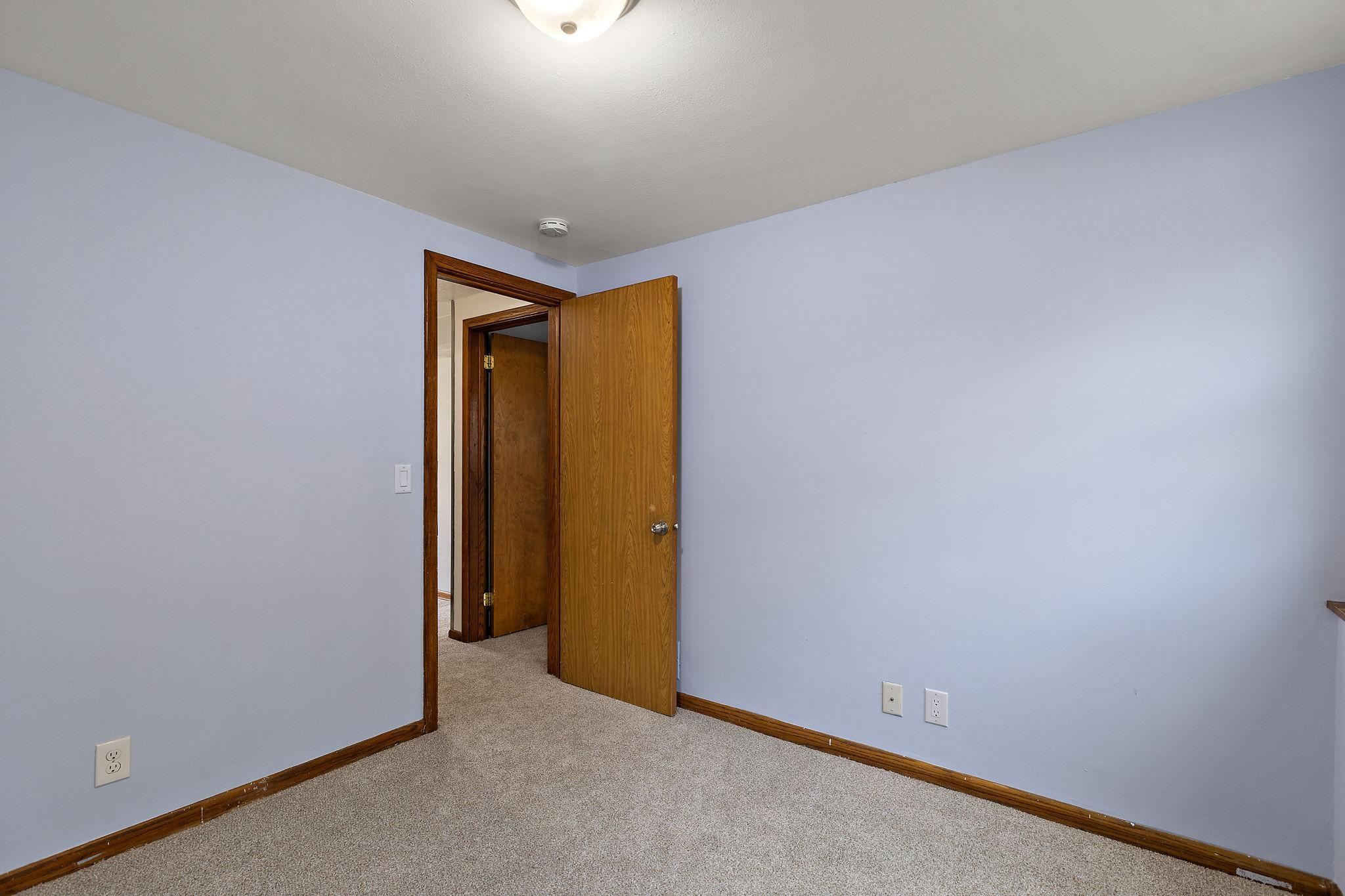View of Residential at 6924 Scott Avenue, Brooklyn Center MN 55429, Brooklyn Center (26 of 42) - Mike Wilen | Minnesota Team Real Estate