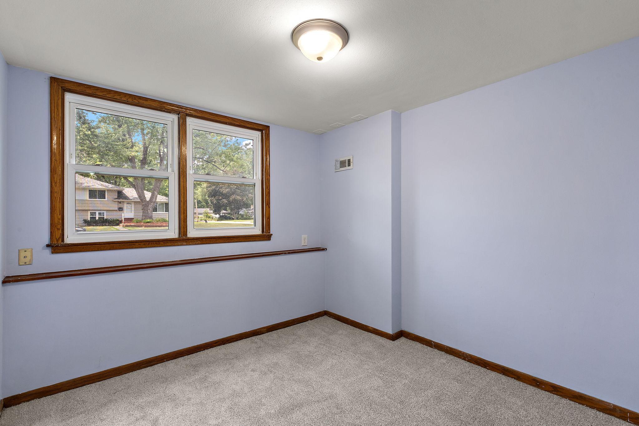 View of Residential at 6924 Scott Avenue, Brooklyn Center MN 55429, Brooklyn Center (25 of 42) - Mike Wilen | Minnesota Team Real Estate