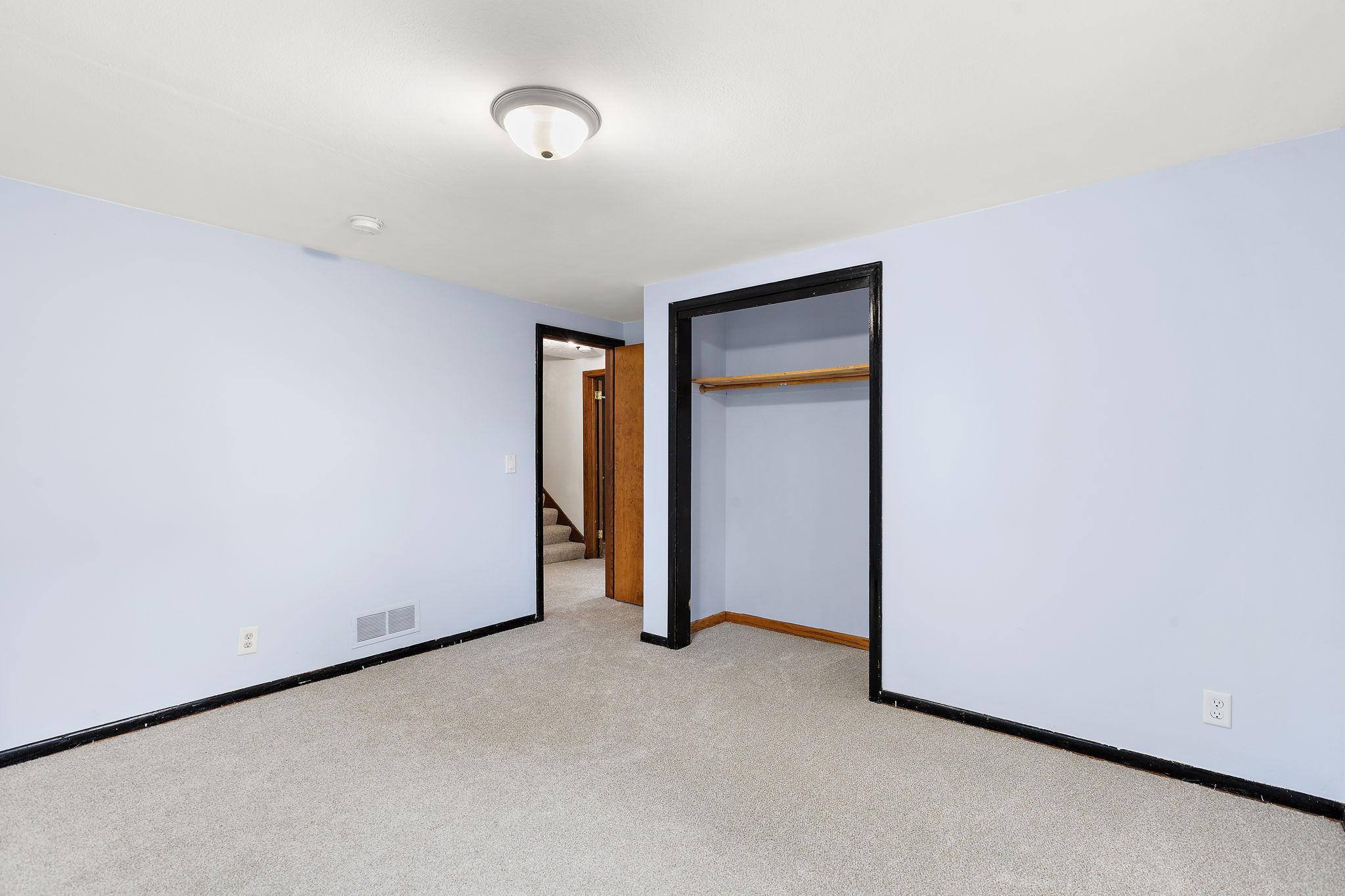 View of Residential at 6924 Scott Avenue, Brooklyn Center MN 55429, Brooklyn Center (24 of 42) - Mike Wilen | Minnesota Team Real Estate