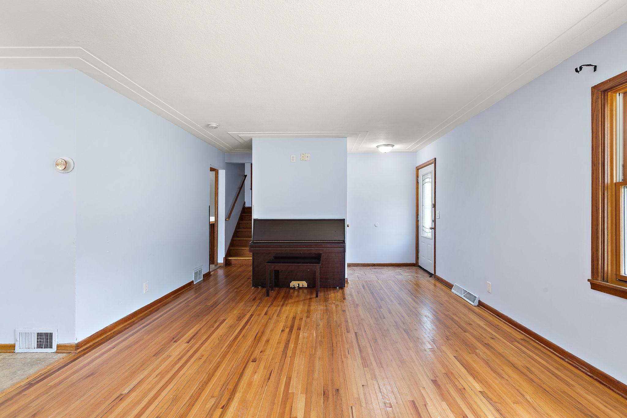 View of Residential at 6924 Scott Avenue, Brooklyn Center MN 55429, Brooklyn Center (6 of 42) - Mike Wilen | Minnesota Team Real Estate