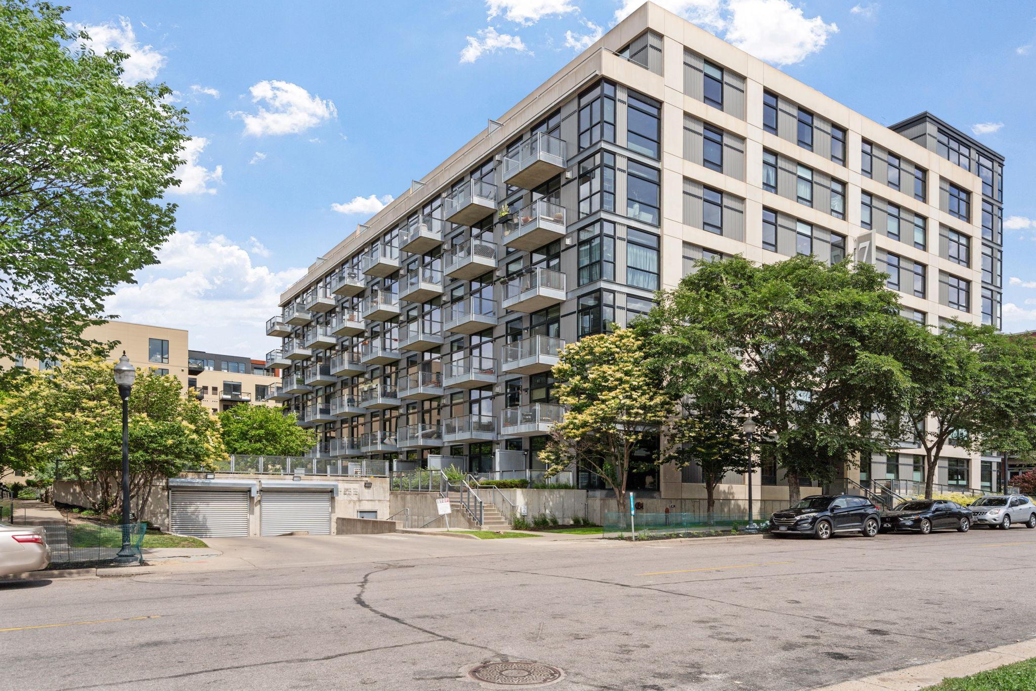 View of Residential at 720 4th Street #405, Minneapolis MN 55401, Minneapolis (25 of 37) - Mike Wilen | Minnesota Team Real Estate