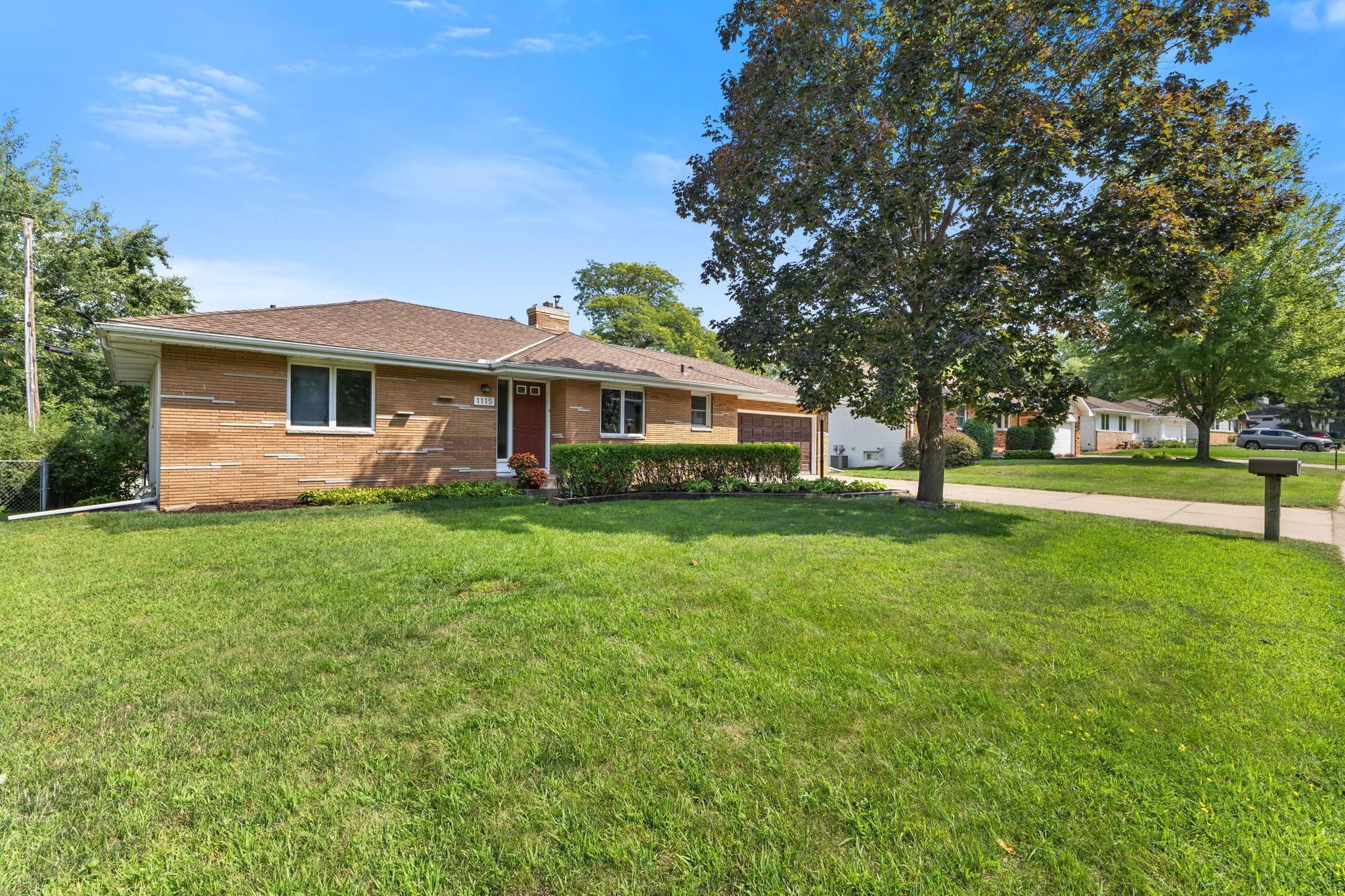 View of Residential at 1115 Pike Lake Drive, New Brighton MN 55112, New Brighton (34 of 40) - Mike Wilen | Minnesota Team Real Estate