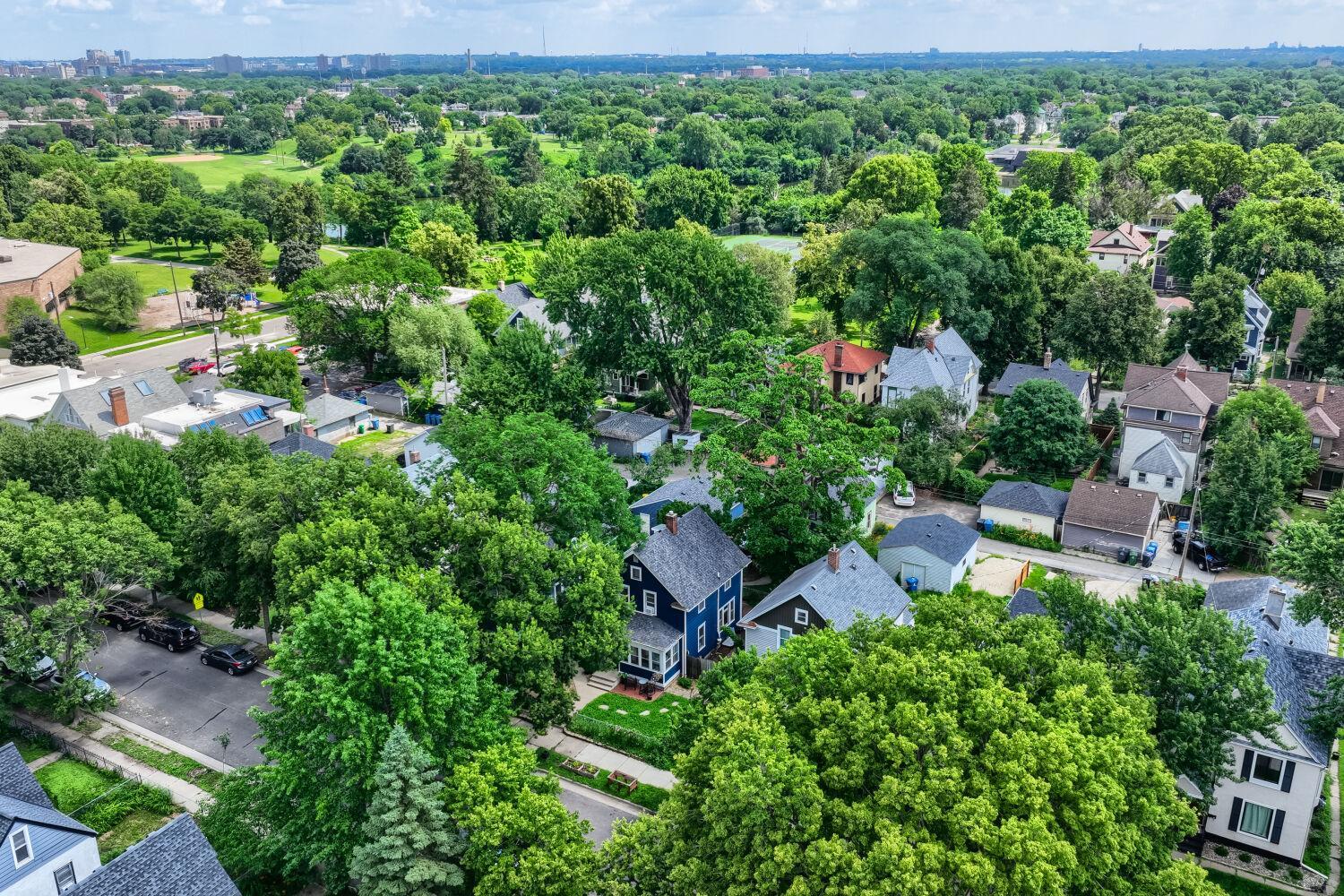 View of Residential Income at 3431 Elliot Avenue, Minneapolis MN 55407, Minneapolis (39 of 54) - Mike Wilen | Minnesota Team Real Estate