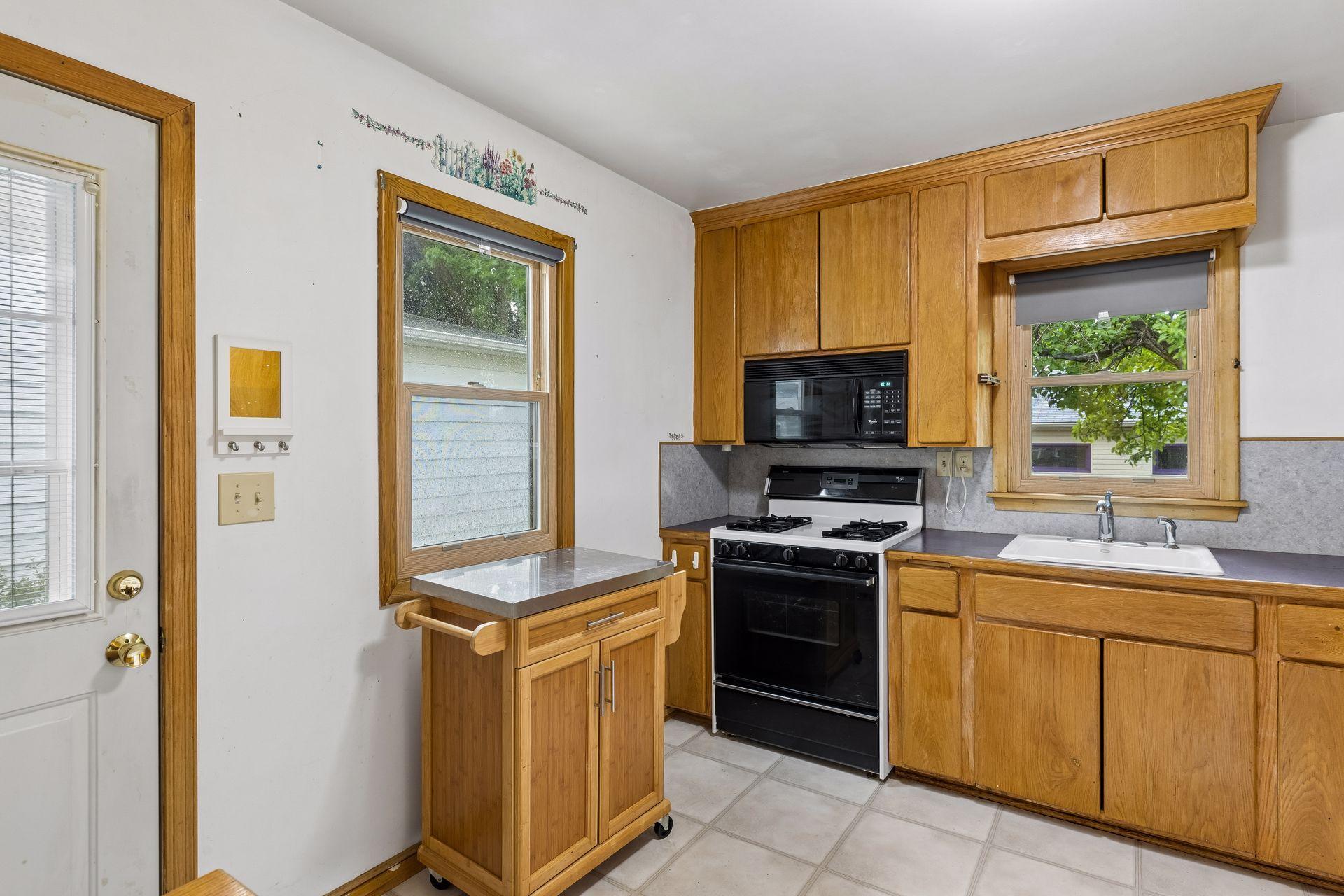 View of Residential at 2814 Pennsylvania Avenue, Saint Louis Park MN 55426, Saint Louis Park (9 of 25) - Mike Wilen | Minnesota Team Real Estate