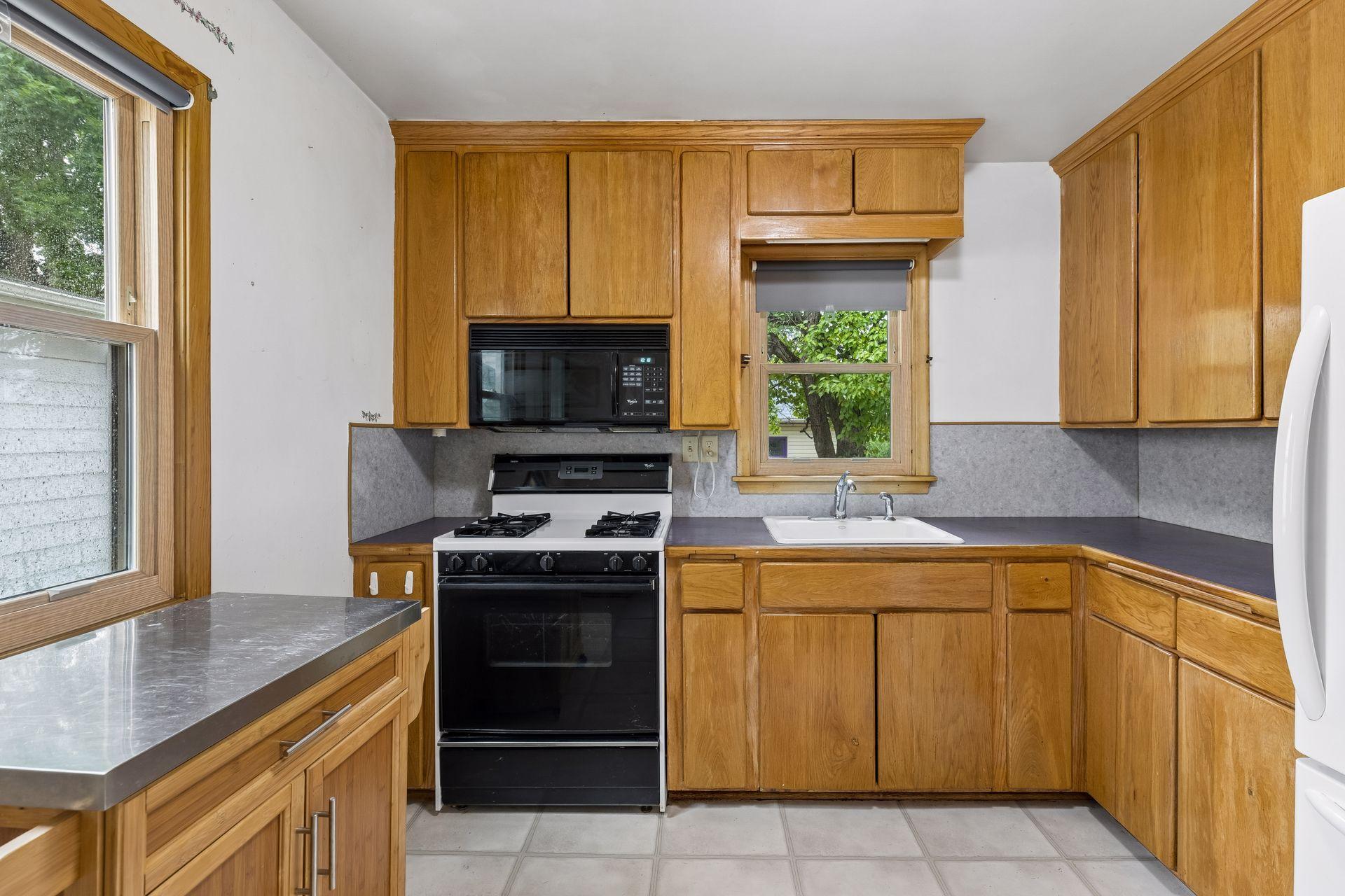 View of Residential at 2814 Pennsylvania Avenue, Saint Louis Park MN 55426, Saint Louis Park (10 of 25) - Mike Wilen | Minnesota Team Real Estate