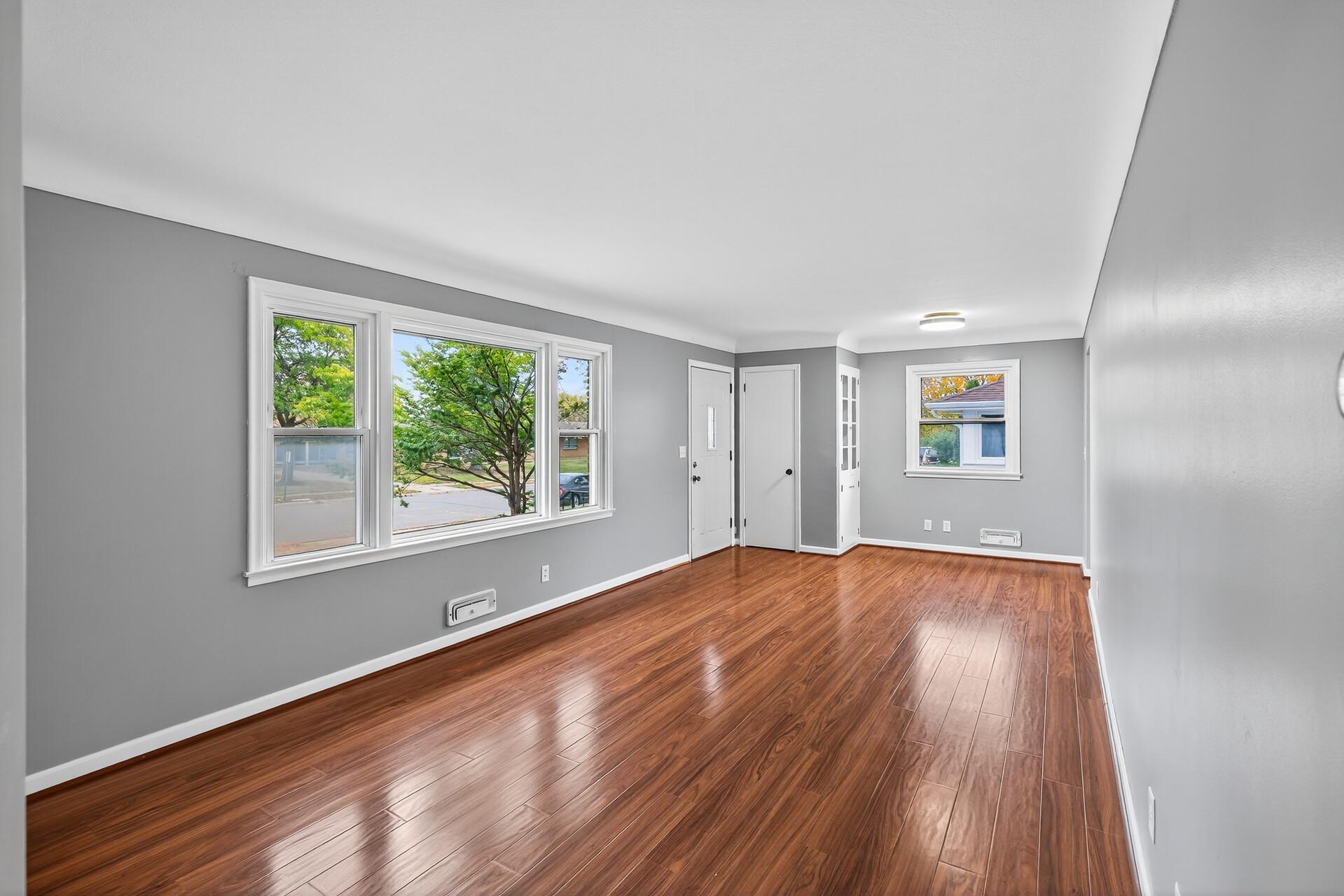 View of Residential at 7614 Chicago Avenue, Richfield MN 55423, Richfield (6 of 29) - Mike Wilen | Minnesota Team Real Estate