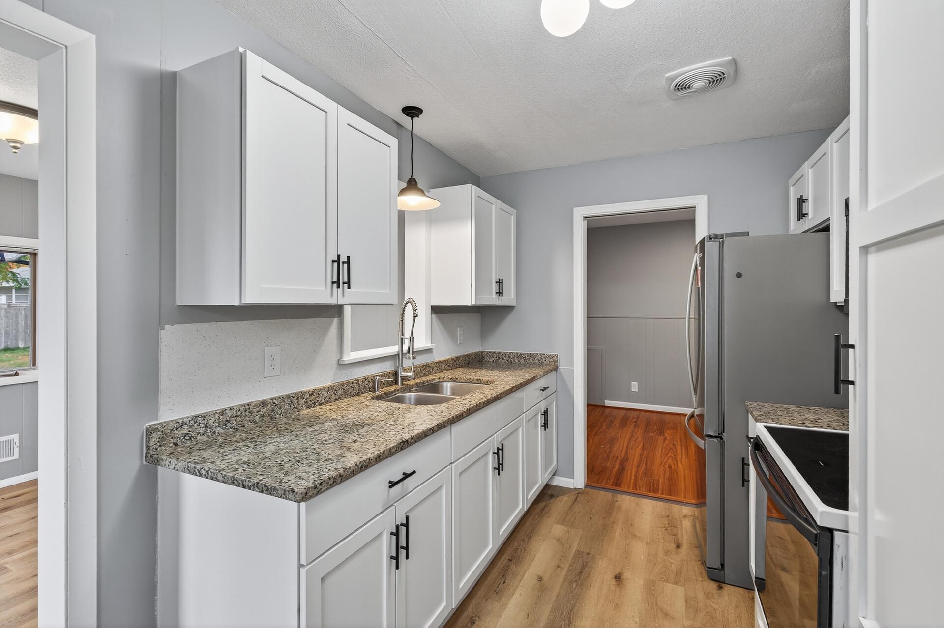 View of Residential at 7614 Chicago Avenue, Richfield MN 55423, Richfield (7 of 29) - Mike Wilen | Minnesota Team Real Estate