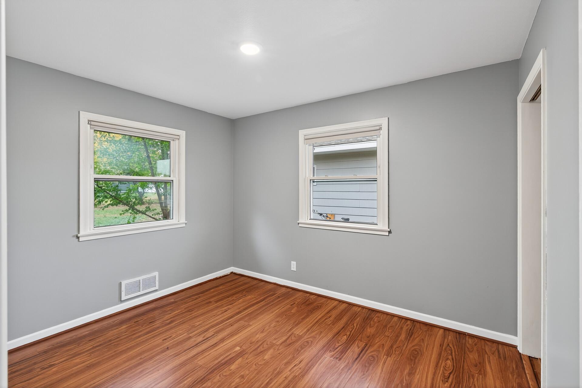 View of Residential at 7614 Chicago Avenue, Richfield MN 55423, Richfield (14 of 29) - Mike Wilen | Minnesota Team Real Estate