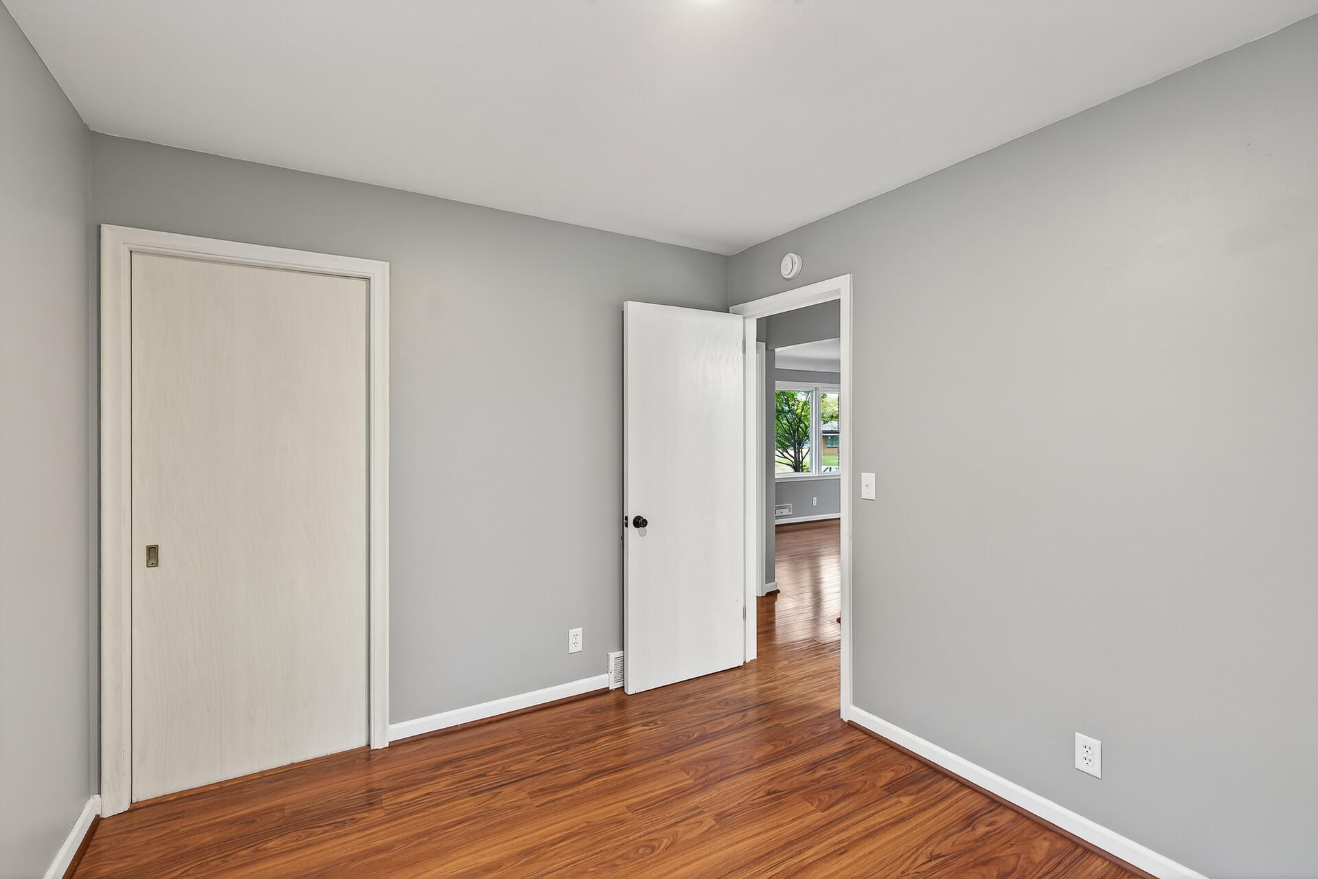 View of Residential at 7614 Chicago Avenue, Richfield MN 55423, Richfield (15 of 29) - Mike Wilen | Minnesota Team Real Estate