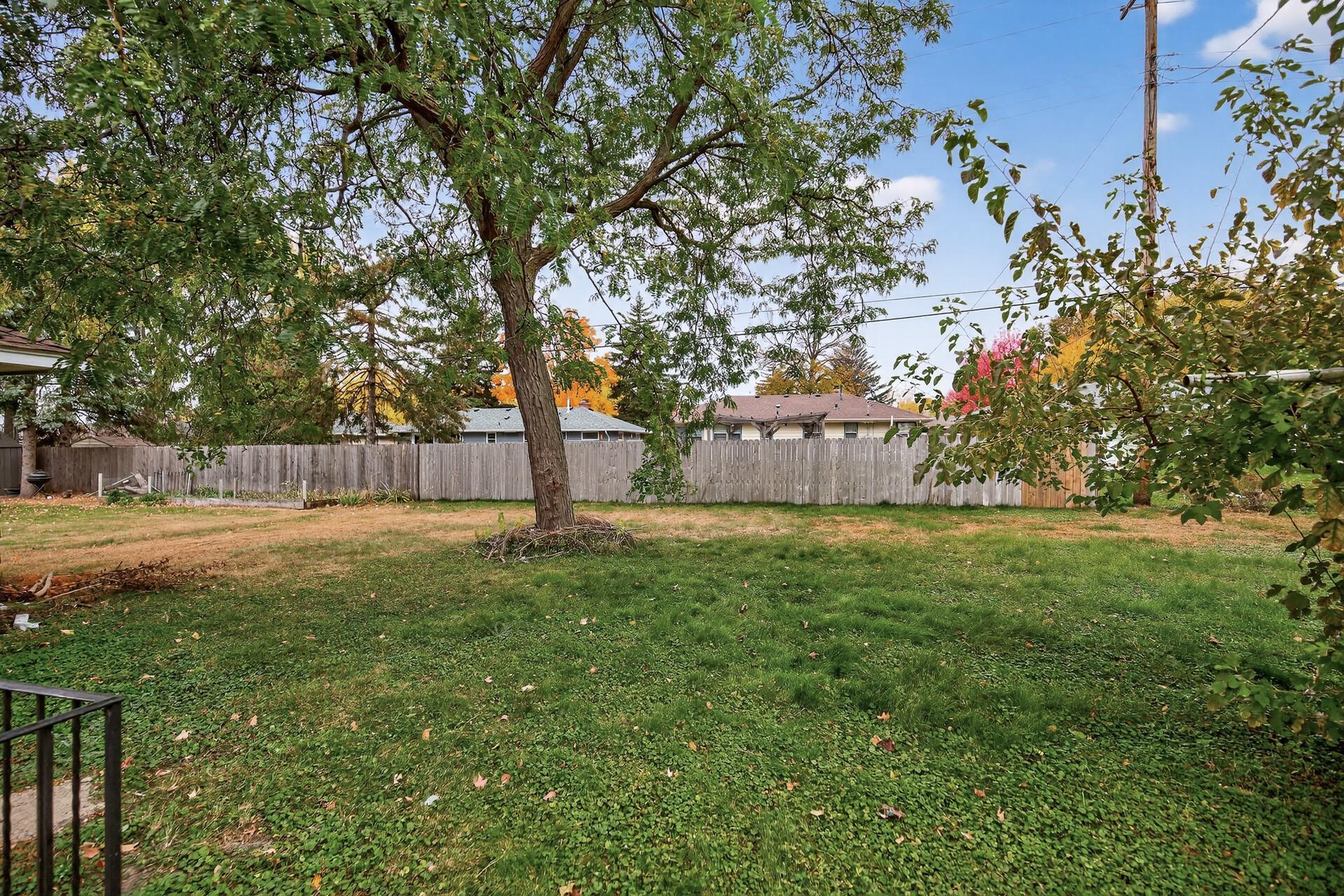 View of Residential at 7614 Chicago Avenue, Richfield MN 55423, Richfield (27 of 29) - Mike Wilen | Minnesota Team Real Estate