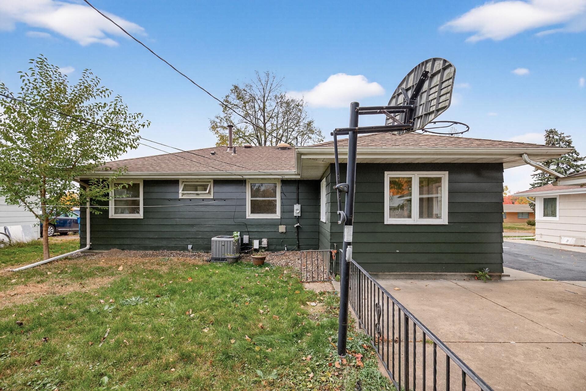 View of Residential at 7614 Chicago Avenue, Richfield MN 55423, Richfield (29 of 29) - Mike Wilen | Minnesota Team Real Estate