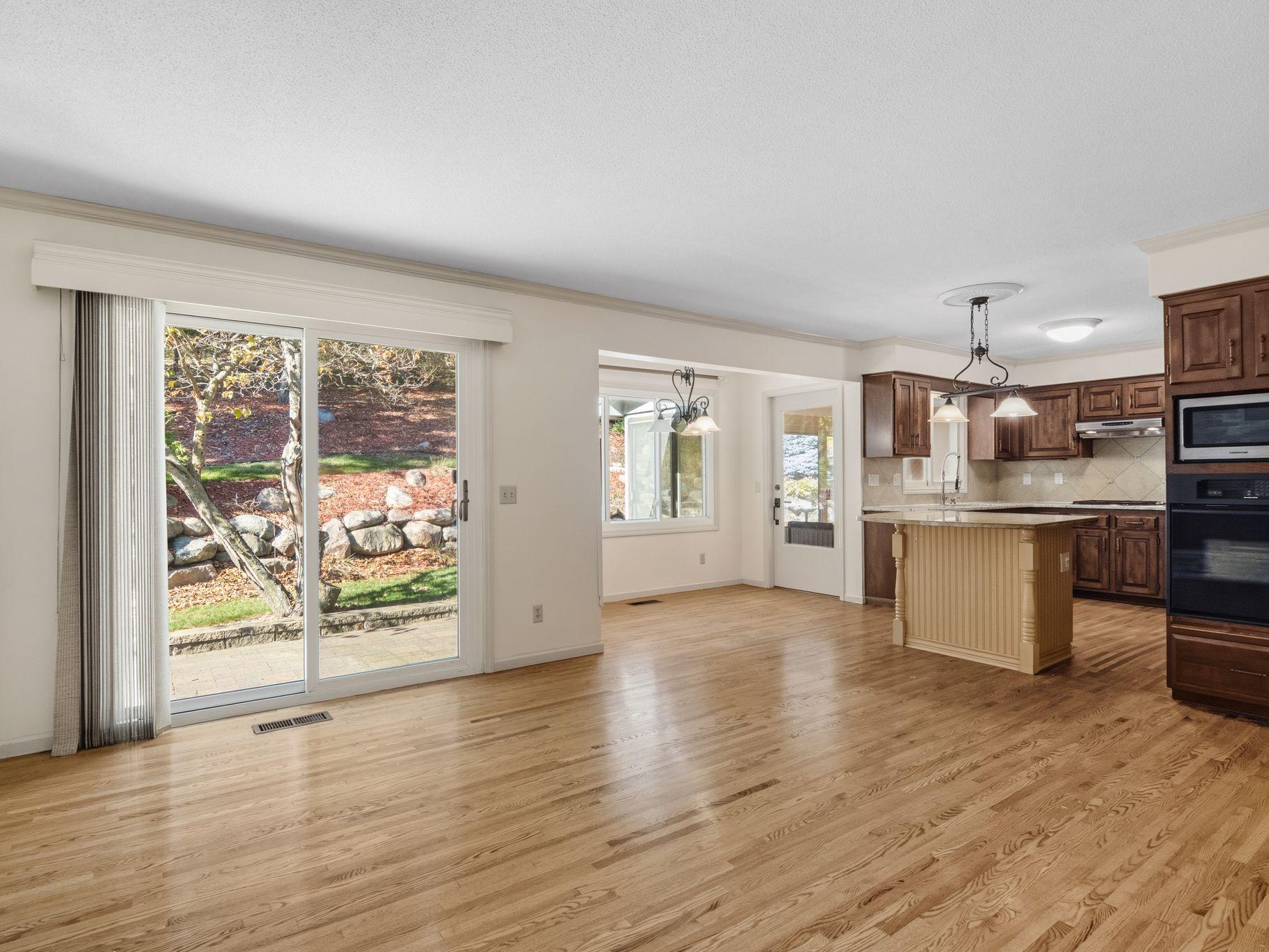 View of Residential at 7735 Tanglewood Court, Edina MN 55439, Edina (10 of 36) - Mike Wilen | Minnesota Team Real Estate