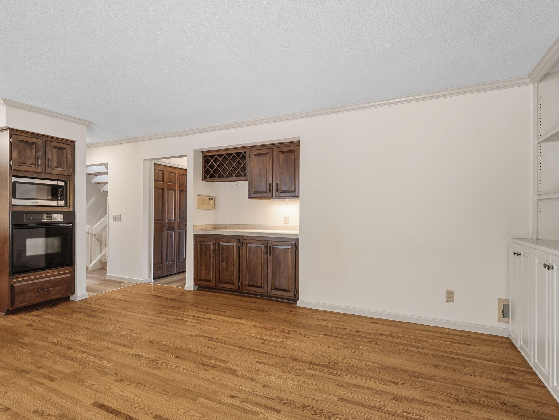 View of Residential at 7735 Tanglewood Court, Edina MN 55439, Edina (11 of 36) - Mike Wilen | Minnesota Team Real Estate