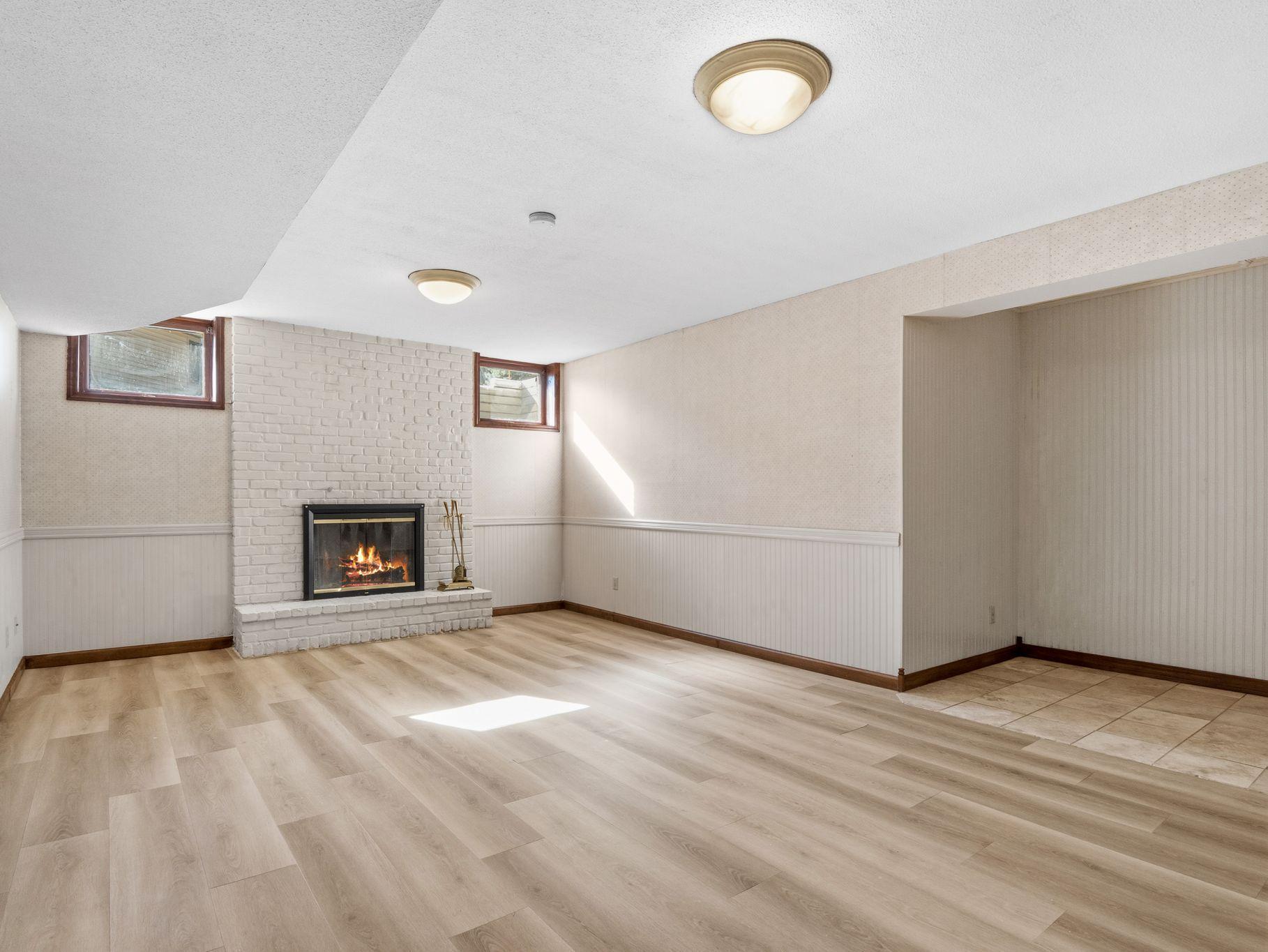 View of Residential at 7735 Tanglewood Court, Edina MN 55439, Edina (32 of 36) - Mike Wilen | Minnesota Team Real Estate