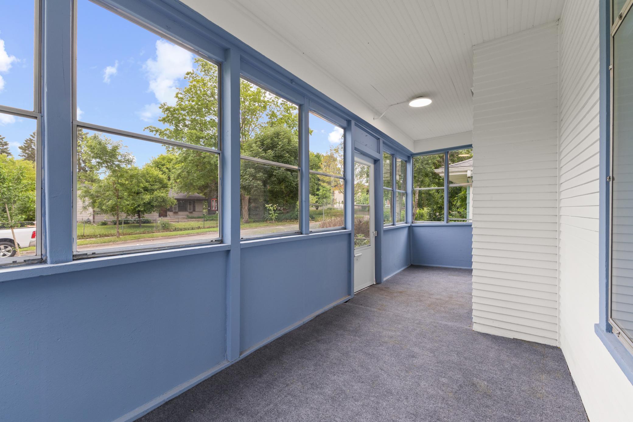 View of Residential at 413 Knox Avenue, Minneapolis MN 55405, Minneapolis (5 of 37) - Mike Wilen | Minnesota Team Real Estate