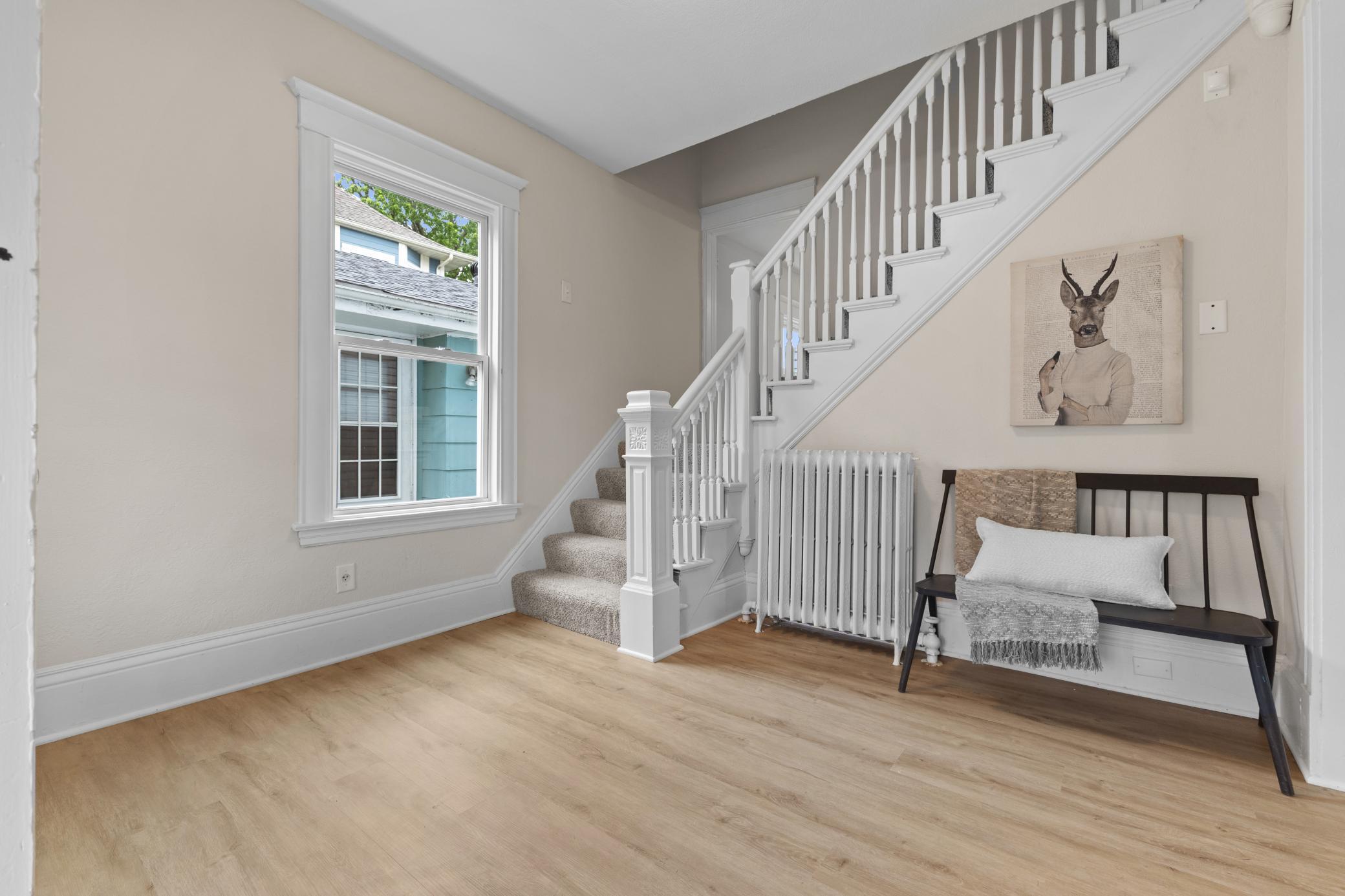 View of Residential at 413 Knox Avenue, Minneapolis MN 55405, Minneapolis (21 of 37) - Mike Wilen | Minnesota Team Real Estate