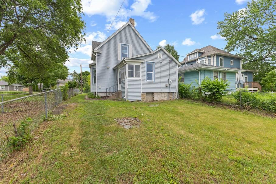 View of Residential at 413 Knox Avenue, Minneapolis MN 55405, Minneapolis (37 of 37) - Mike Wilen | Minnesota Team Real Estate