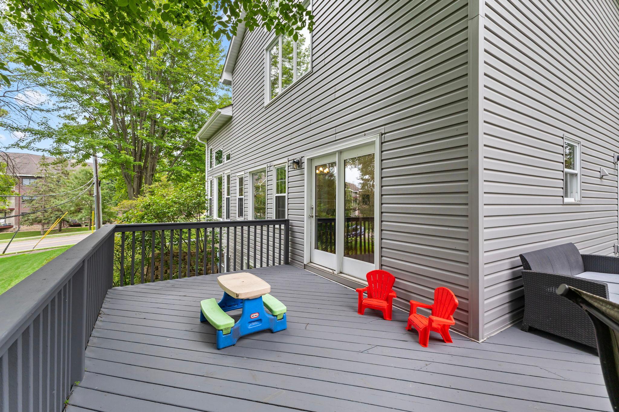 View of Residential at 7520 Walker Street, Saint Louis Park MN 55426, Saint Louis Park (55 of 72) - Mike Wilen | Minnesota Team Real Estate