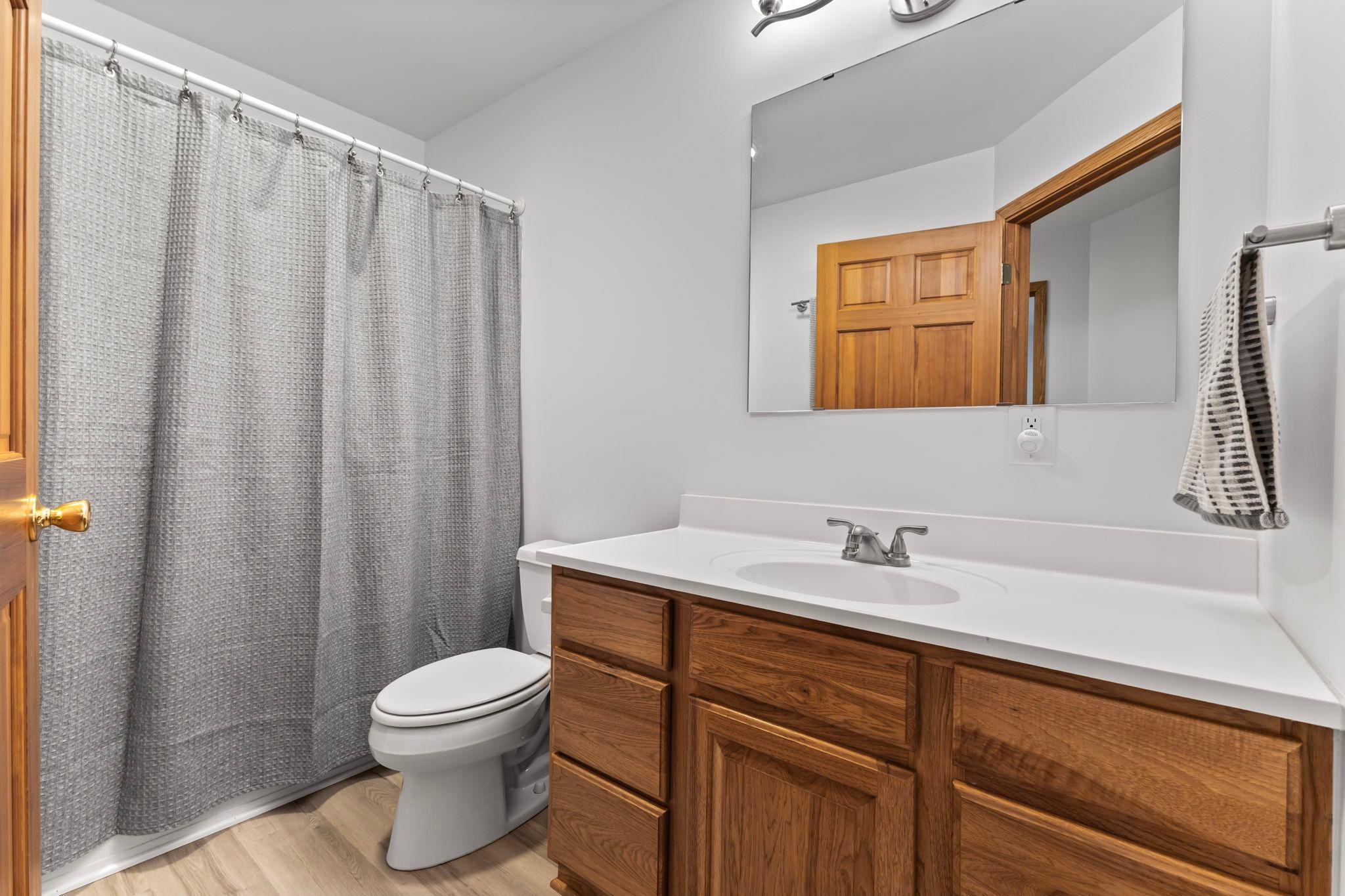 View of Residential at 7520 Walker Street, Saint Louis Park MN 55426, Saint Louis Park (40 of 72) - Mike Wilen | Minnesota Team Real Estate