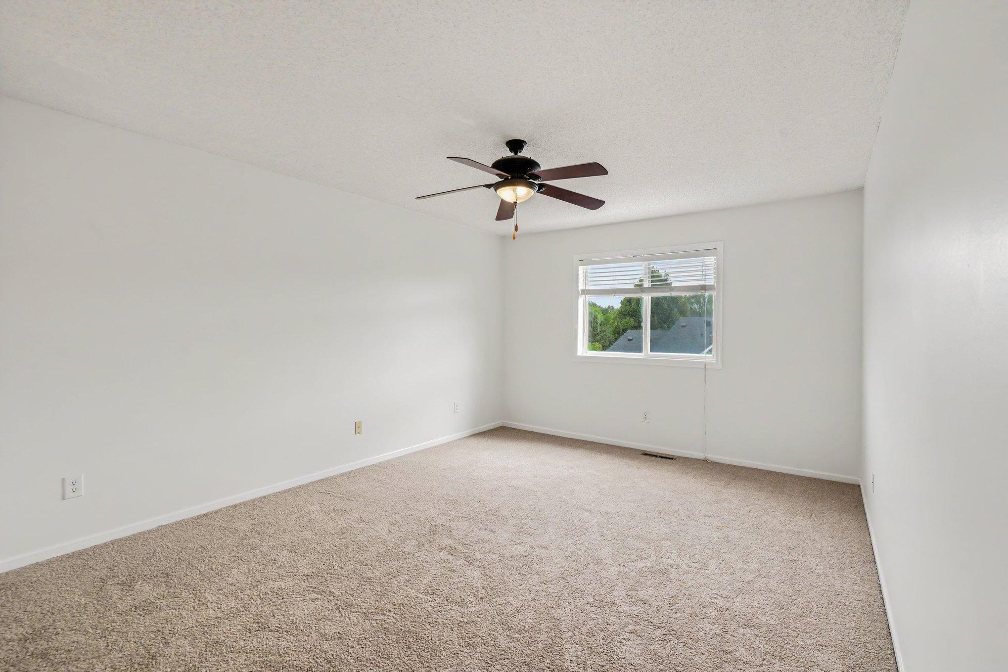 View of Residential at 697 Kingfisher Lane #H, Woodbury MN 55125, Woodbury (23 of 32) - Mike Wilen | Minnesota Team Real Estate