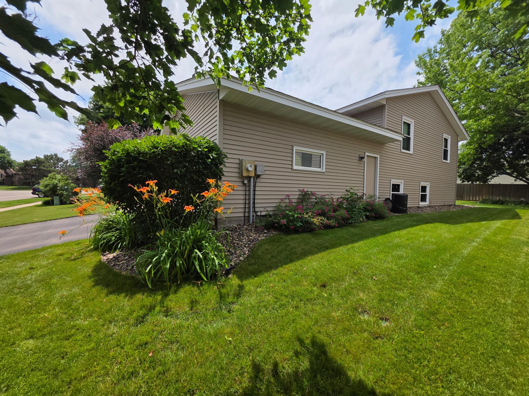 View of Residential at 14579 Embry Path, Apple Valley MN 55124, Apple Valley (17 of 22) - Mike Wilen | Minnesota Team Real Estate