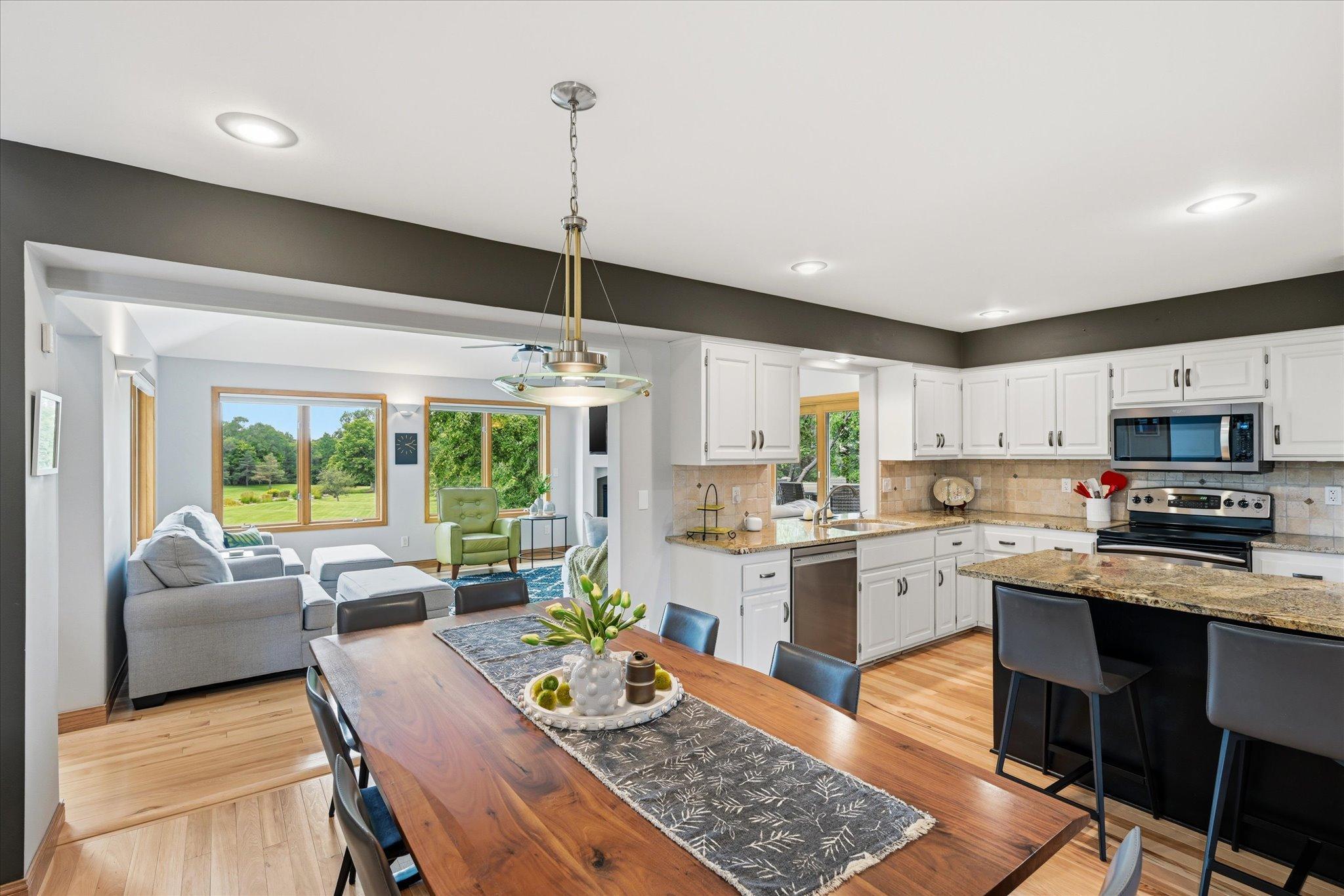 View of Residential at 9743 Wellington Lane, Woodbury MN 55125, Woodbury (34 of 107) - Mike Wilen | Minnesota Team Real Estate