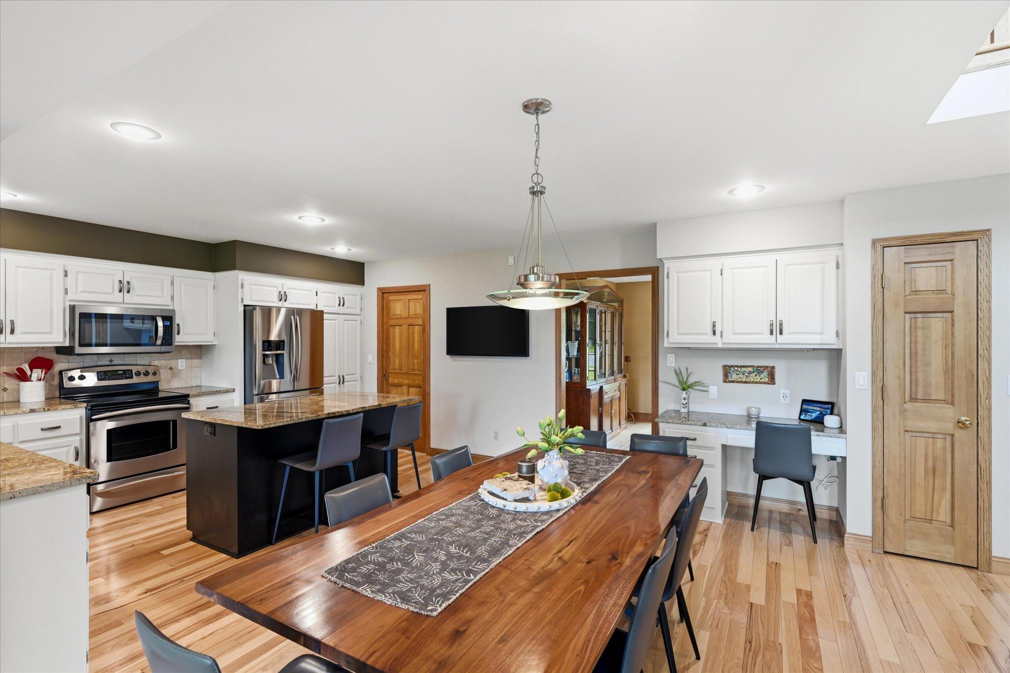 View of Residential at 9743 Wellington Lane, Woodbury MN 55125, Woodbury (36 of 107) - Mike Wilen | Minnesota Team Real Estate