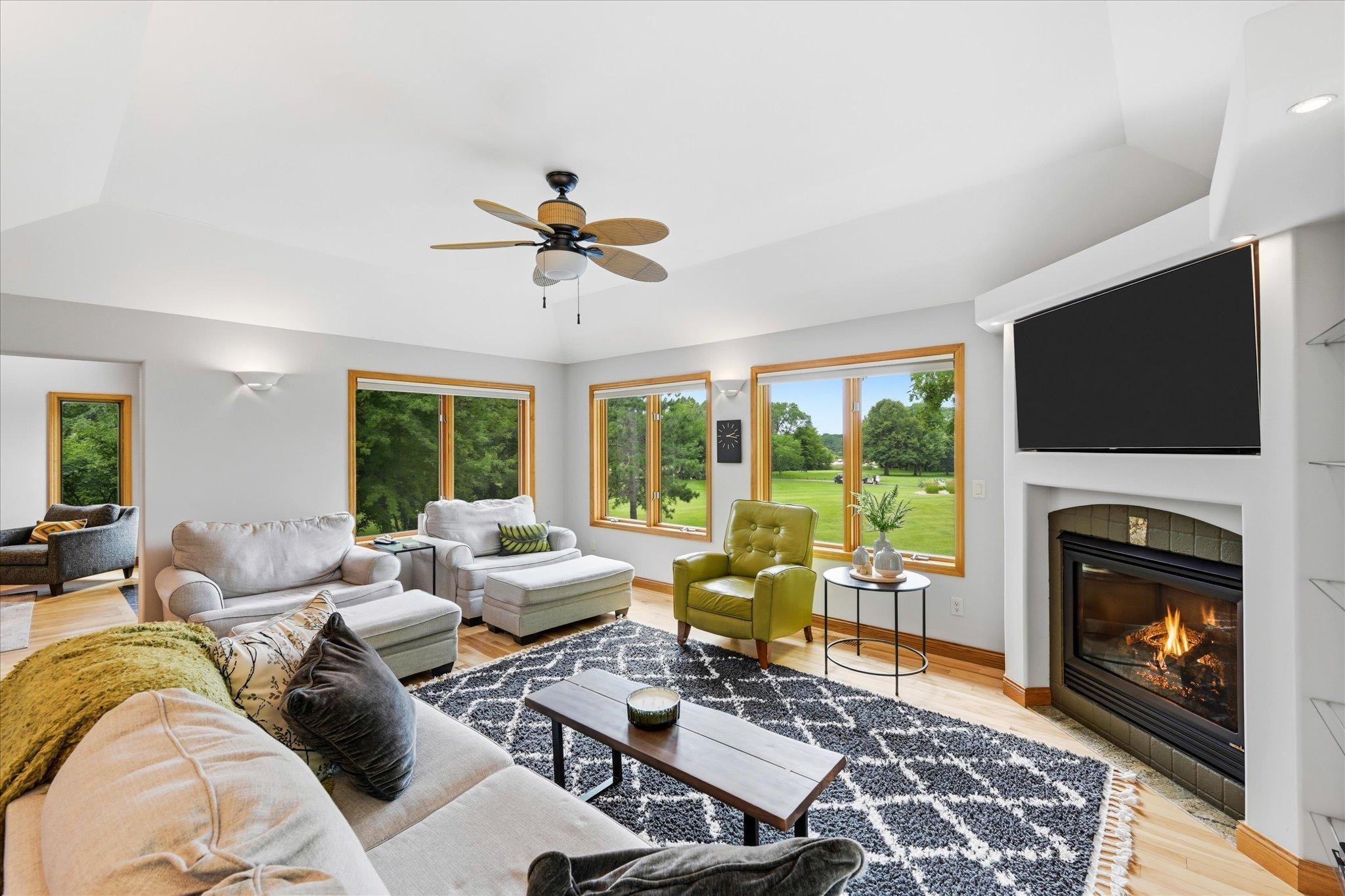 View of Residential at 9743 Wellington Lane, Woodbury MN 55125, Woodbury (23 of 107) - Mike Wilen | Minnesota Team Real Estate