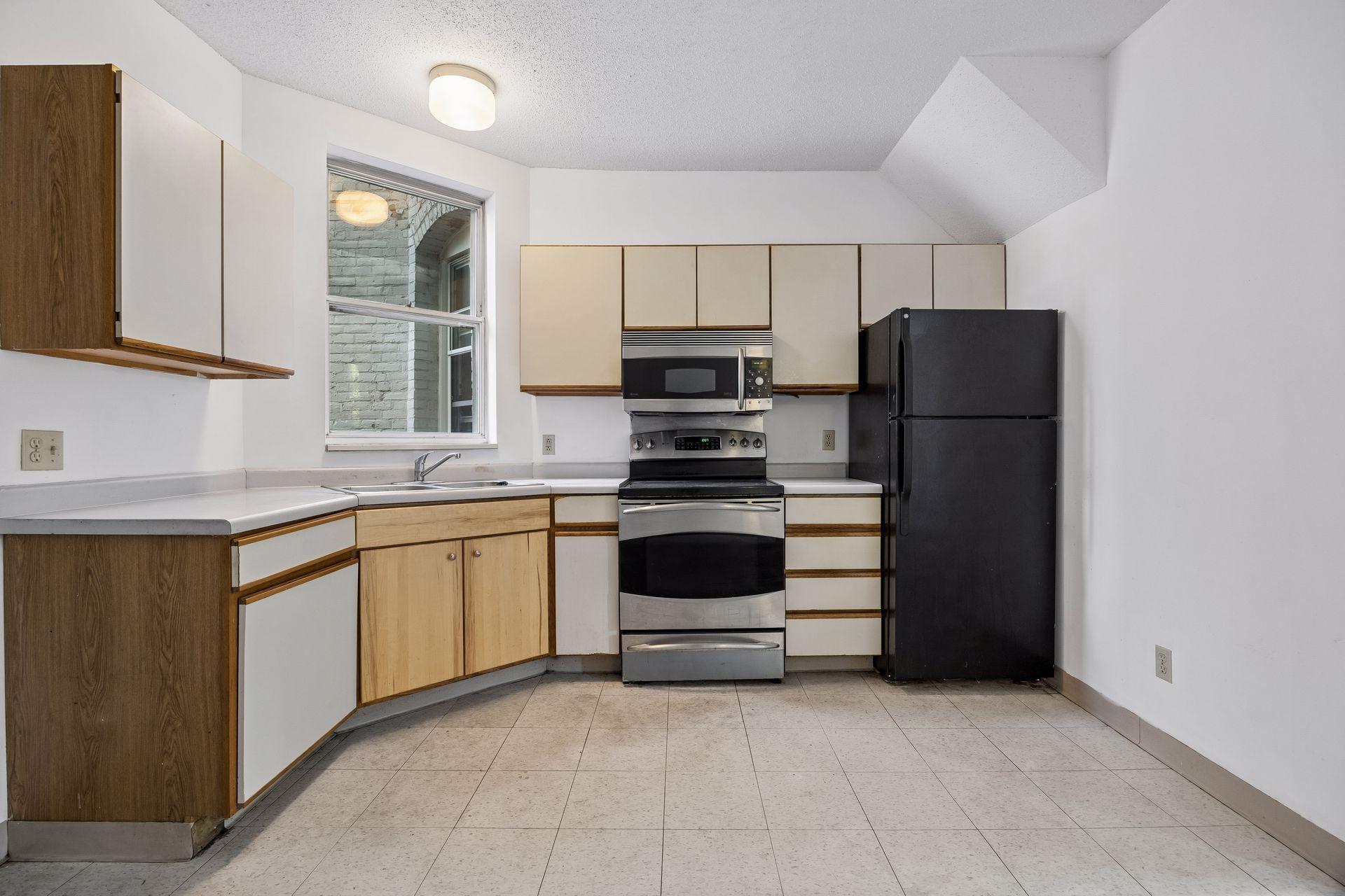 View of Residential at 1816 5th Street #B, Minneapolis MN 55454, Minneapolis (8 of 16) - Mike Wilen | Minnesota Team Real Estate