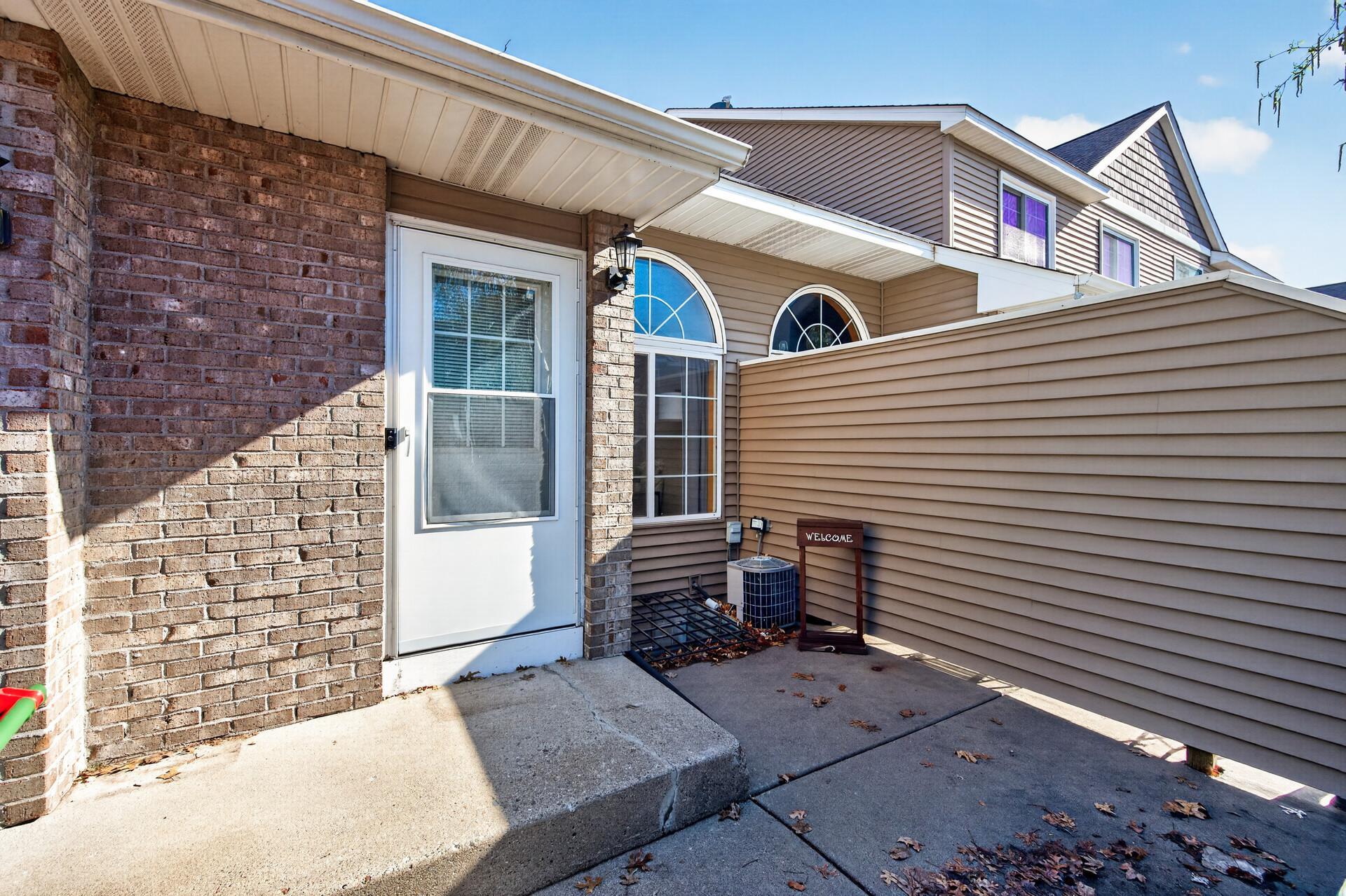 View of Residential at 8184 Middletown Road, Spring Lake Park MN 55432, Spring Lake Park (4 of 26) - Mike Wilen | Minnesota Team Real Estate