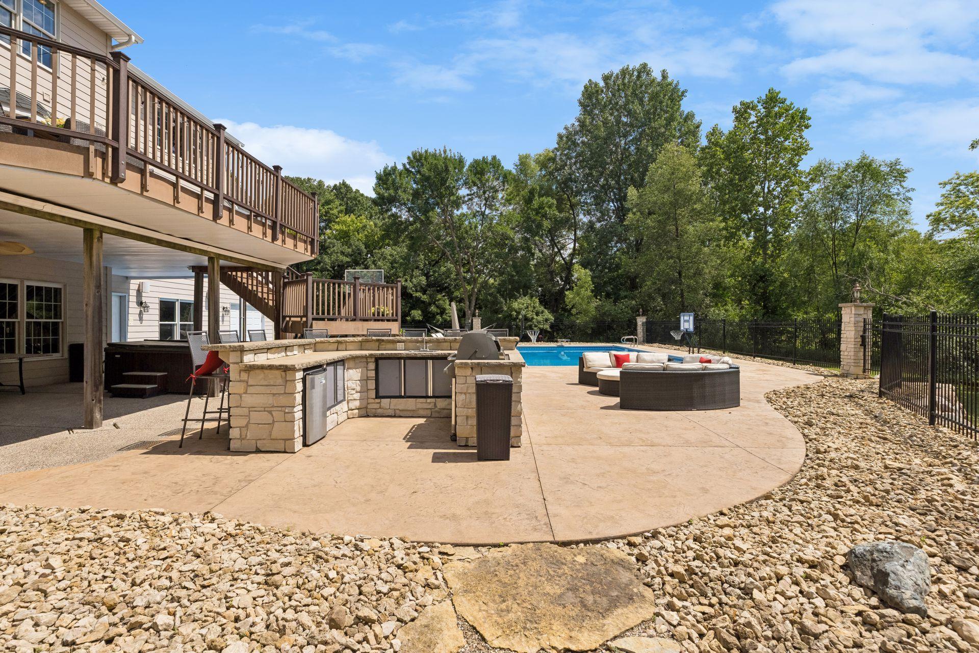 View of Residential at 2012 Pine Ridge Drive, West Saint Paul MN 55118, West Saint Paul (92 of 117) - Mike Wilen | Minnesota Team Real Estate