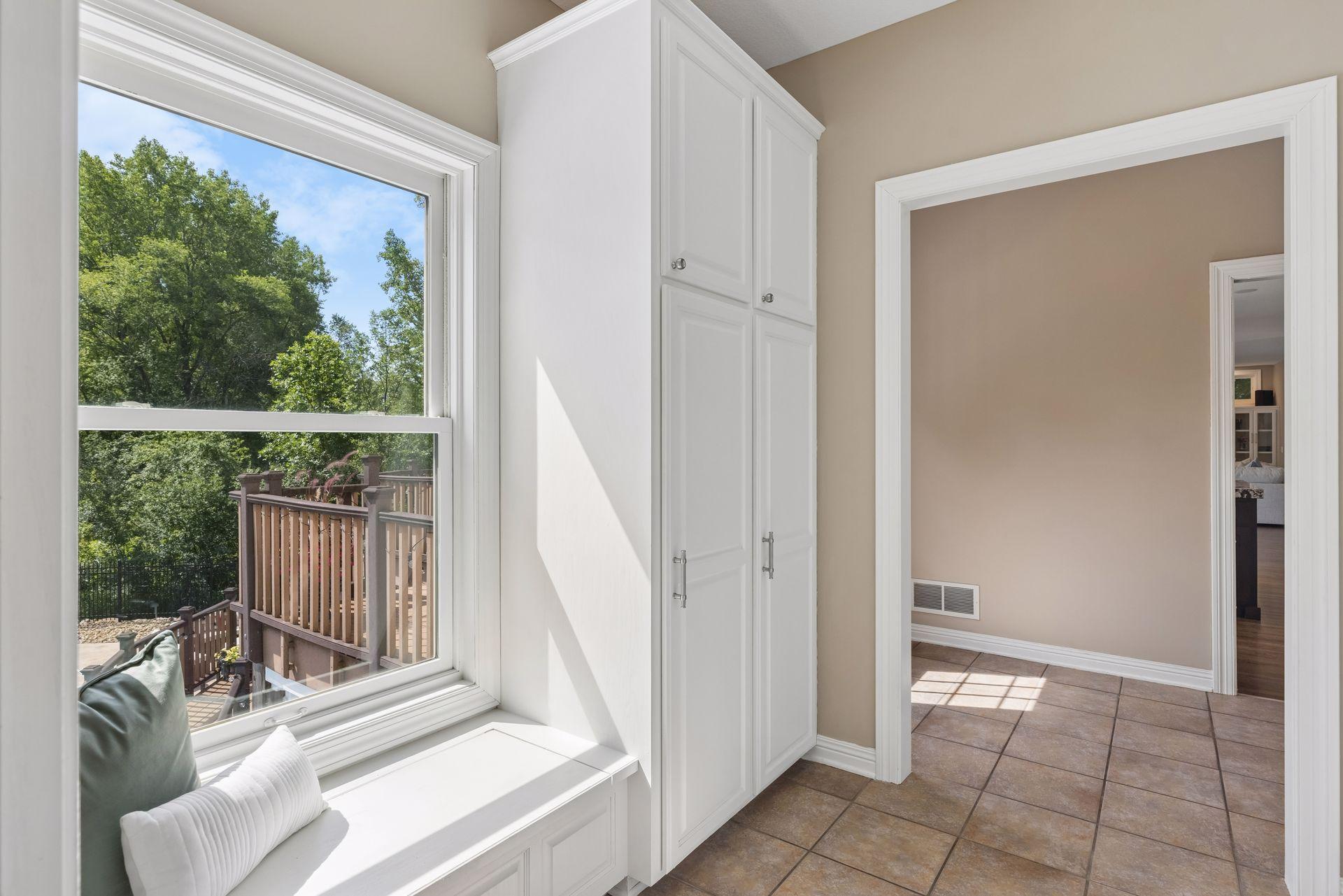 View of Residential at 2012 Pine Ridge Drive, West Saint Paul MN 55118, West Saint Paul (46 of 117) - Mike Wilen | Minnesota Team Real Estate
