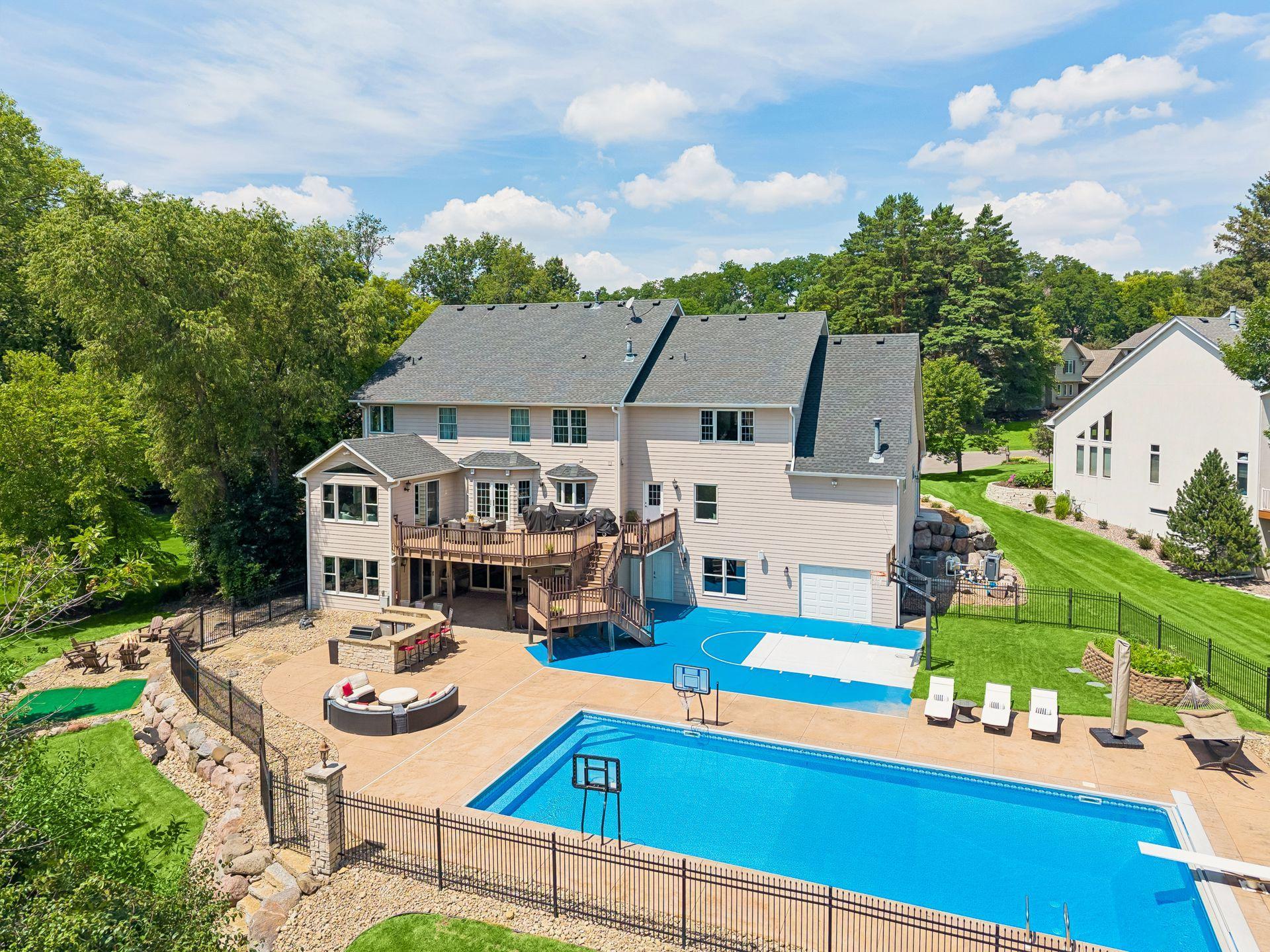 View of Residential at 2012 Pine Ridge Drive, West Saint Paul MN 55118, West Saint Paul (105 of 117) - Mike Wilen | Minnesota Team Real Estate