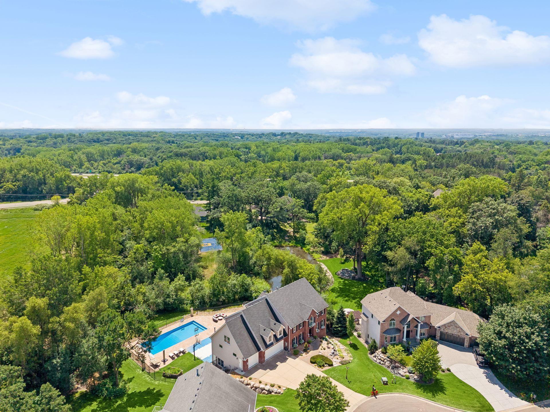 View of Residential at 2012 Pine Ridge Drive, West Saint Paul MN 55118, West Saint Paul (102 of 117) - Mike Wilen | Minnesota Team Real Estate