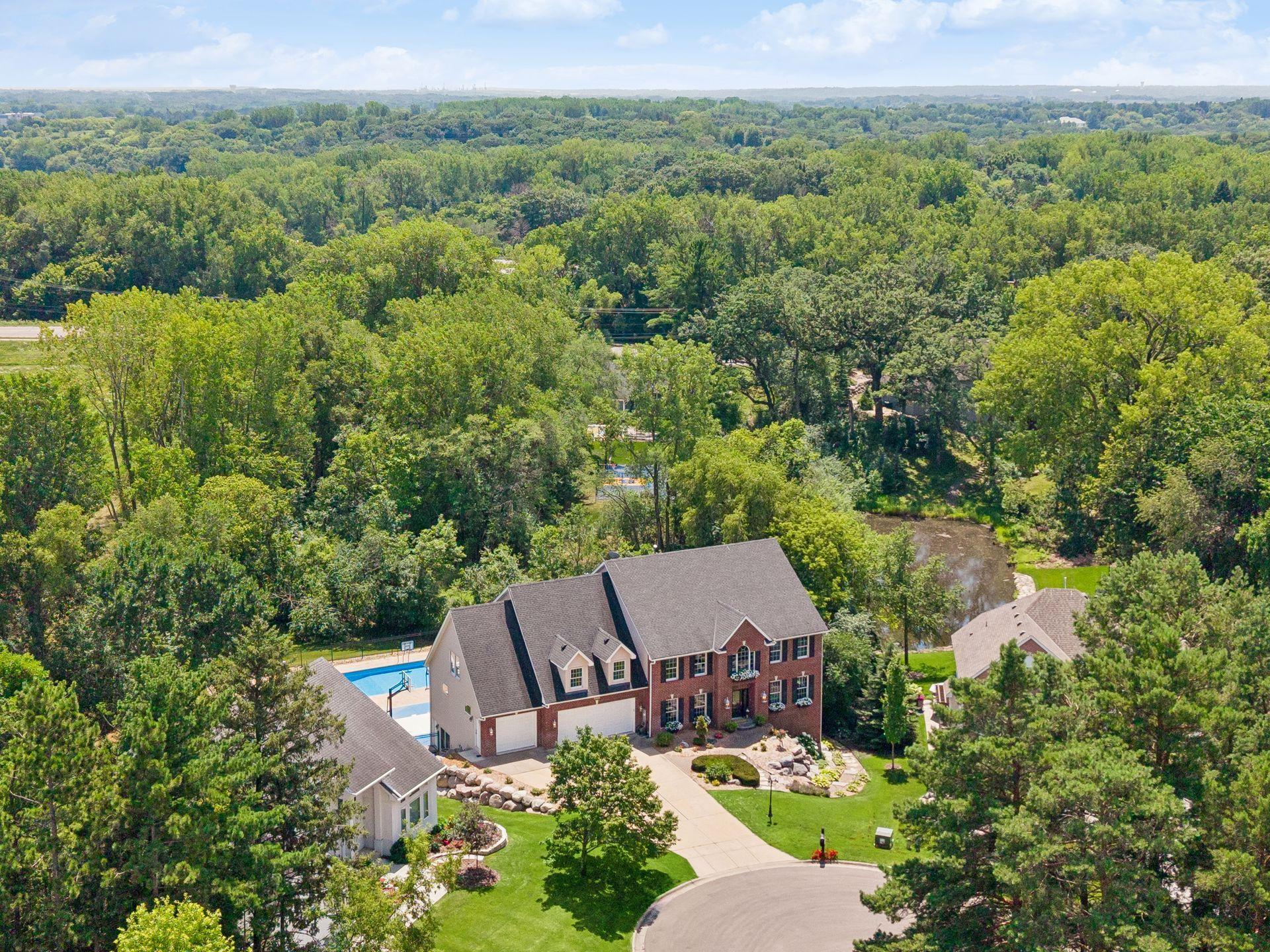 View of Residential at 2012 Pine Ridge Drive, West Saint Paul MN 55118, West Saint Paul (100 of 117) - Mike Wilen | Minnesota Team Real Estate