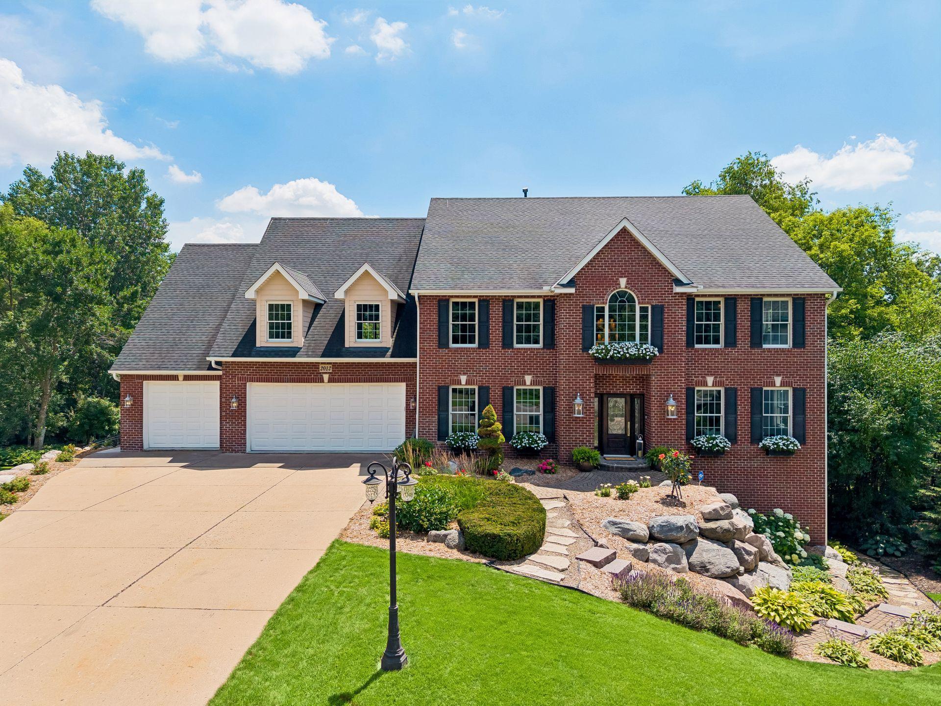 View of Residential at 2012 Pine Ridge Drive, West Saint Paul MN 55118, West Saint Paul (6 of 117) - Mike Wilen | Minnesota Team Real Estate