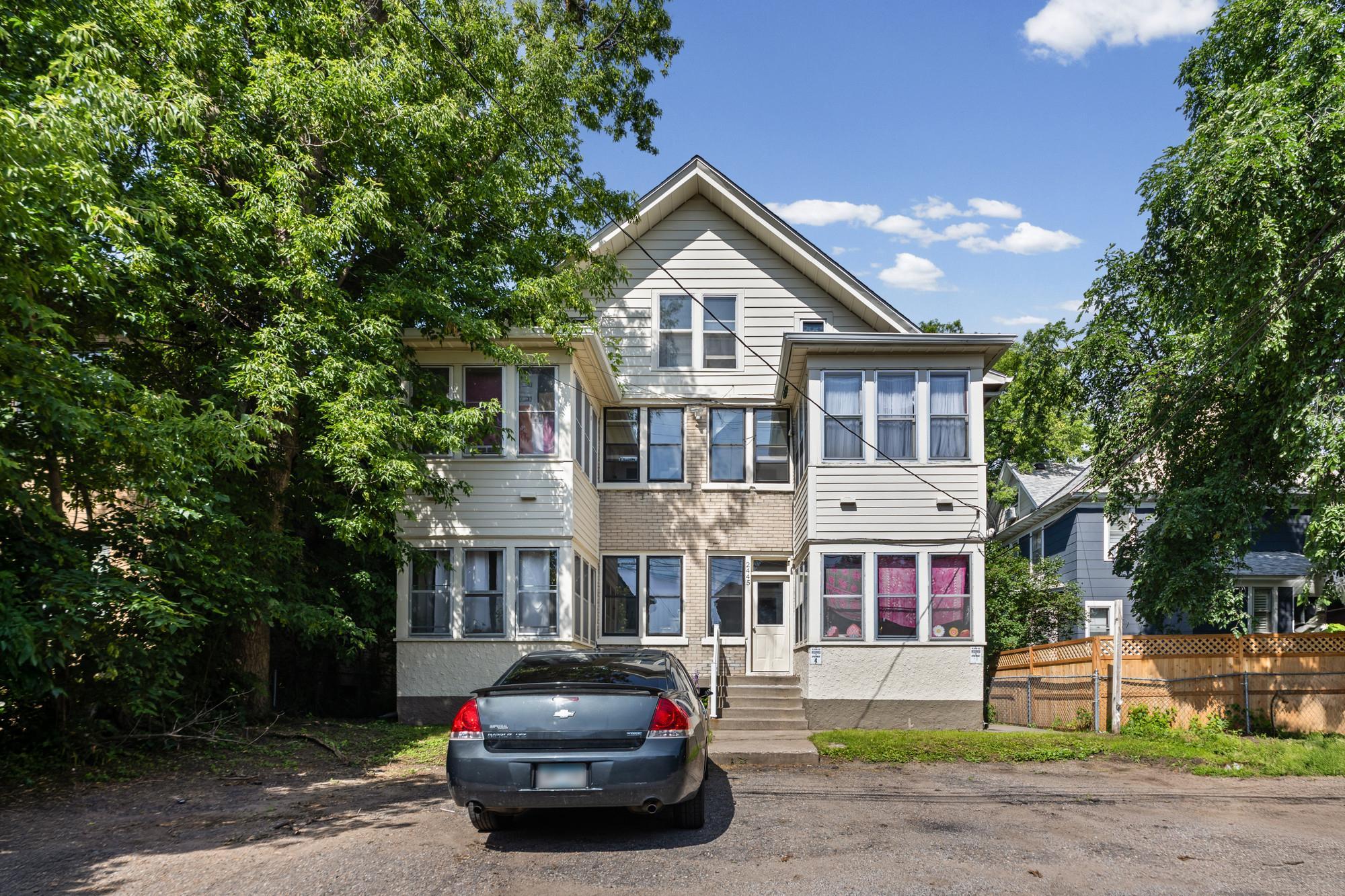 View of Commercial Sale at 2445 Aldrich Avenue, Minneapolis MN 55405, Minneapolis (6 of 19) - Mike Wilen | Minnesota Team Real Estate