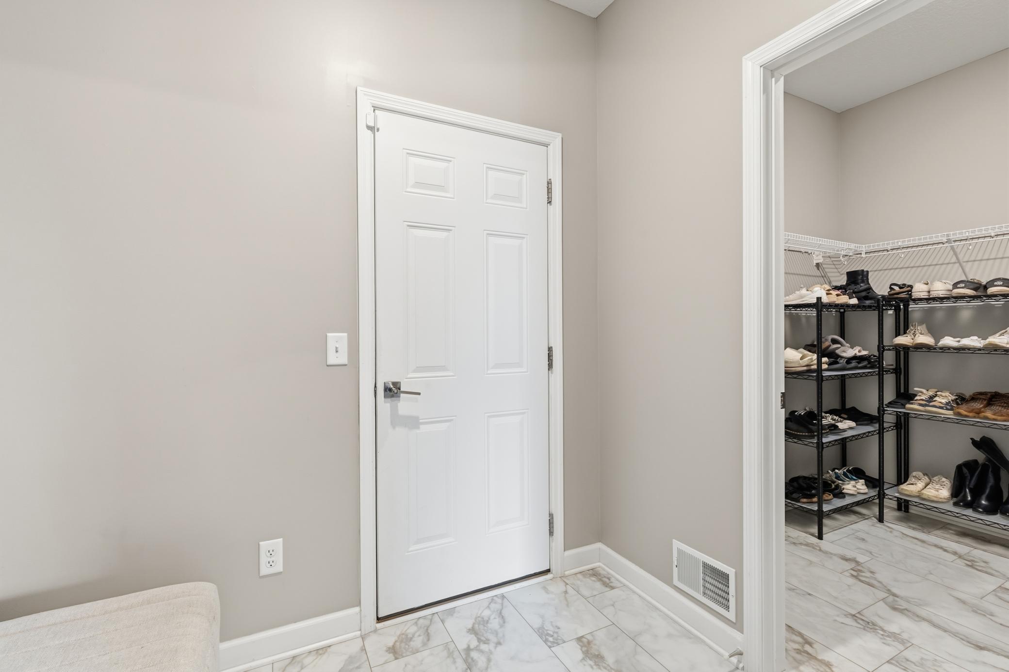 View of Residential at 20481 Ginger Court, Lakeville MN 55044, Lakeville (12 of 29) - Mike Wilen | Minnesota Team Real Estate