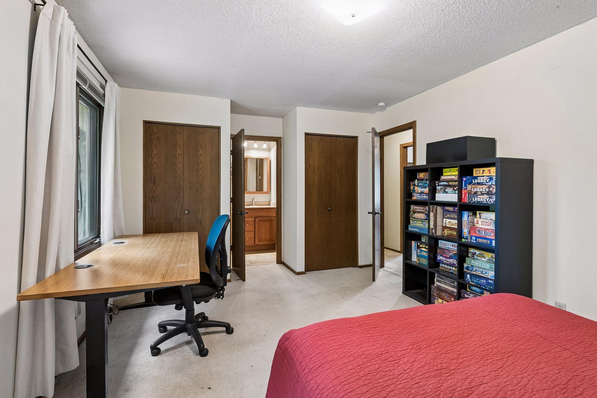 View of Residential at 7840 100th Street, Bloomington MN 55438, Bloomington (29 of 42) - Mike Wilen | Minnesota Team Real Estate
