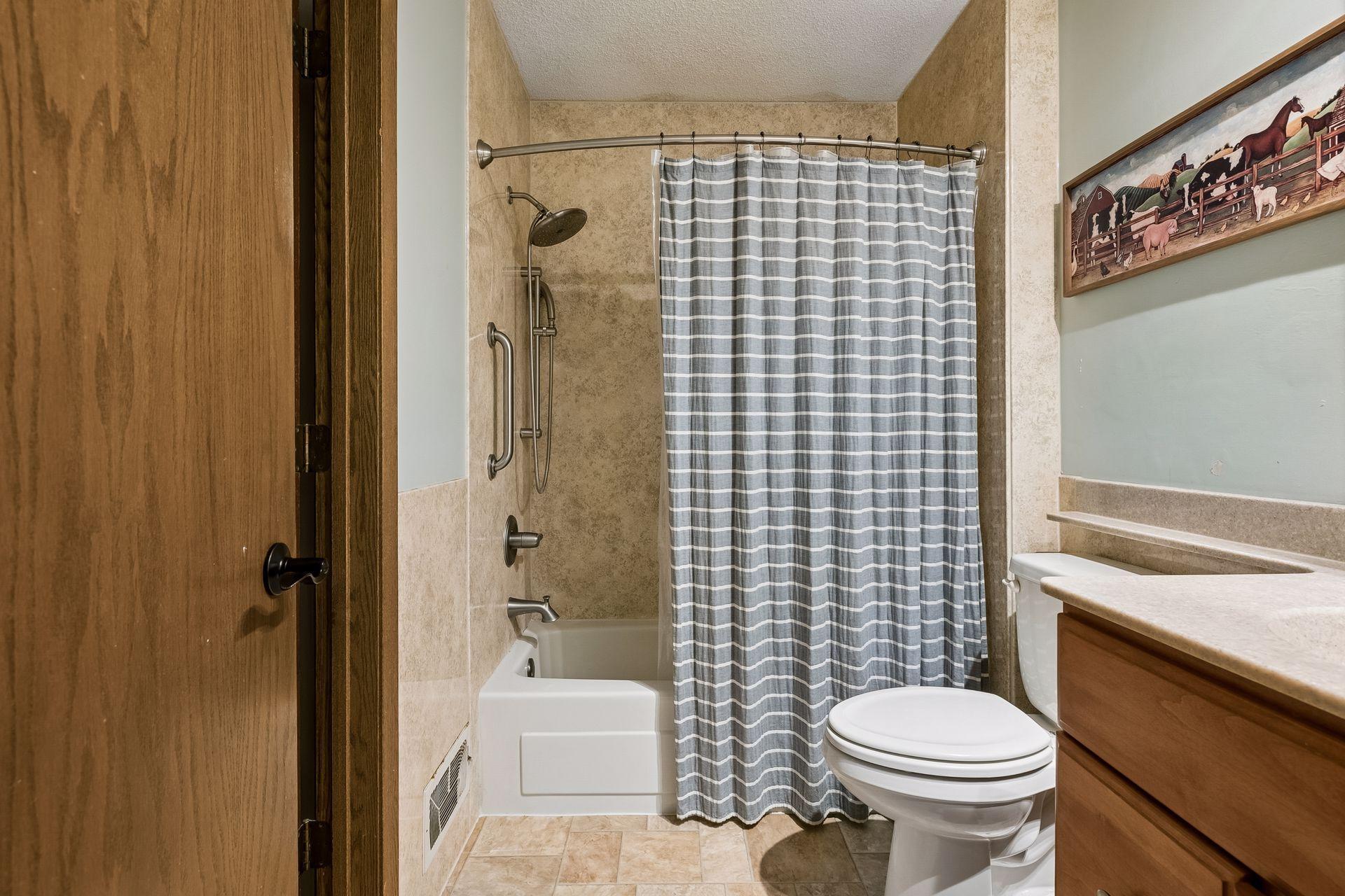 View of Residential at 7840 100th Street, Bloomington MN 55438, Bloomington (35 of 42) - Mike Wilen | Minnesota Team Real Estate