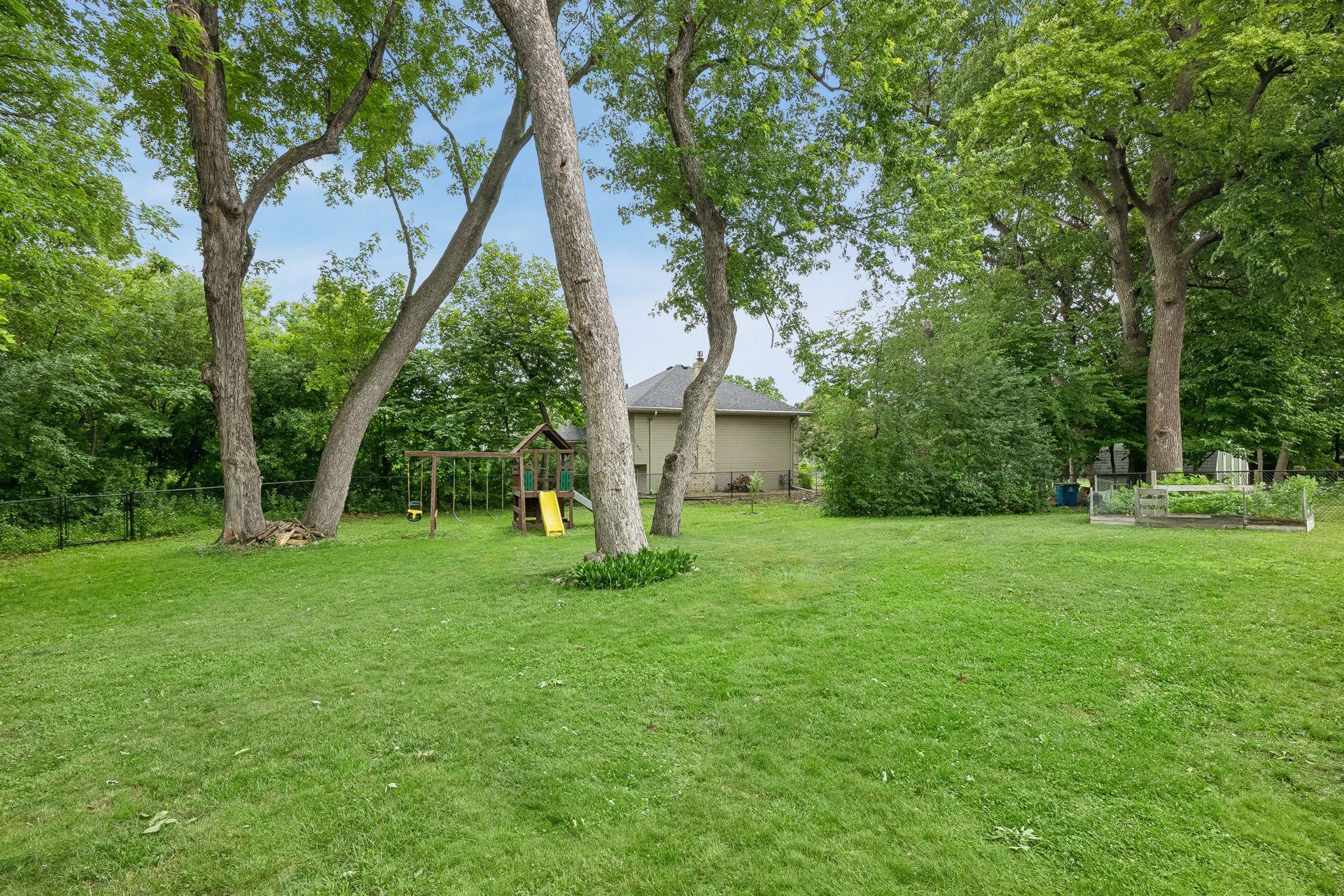 View of Residential at 7840 100th Street, Bloomington MN 55438, Bloomington (40 of 42) - Mike Wilen | Minnesota Team Real Estate