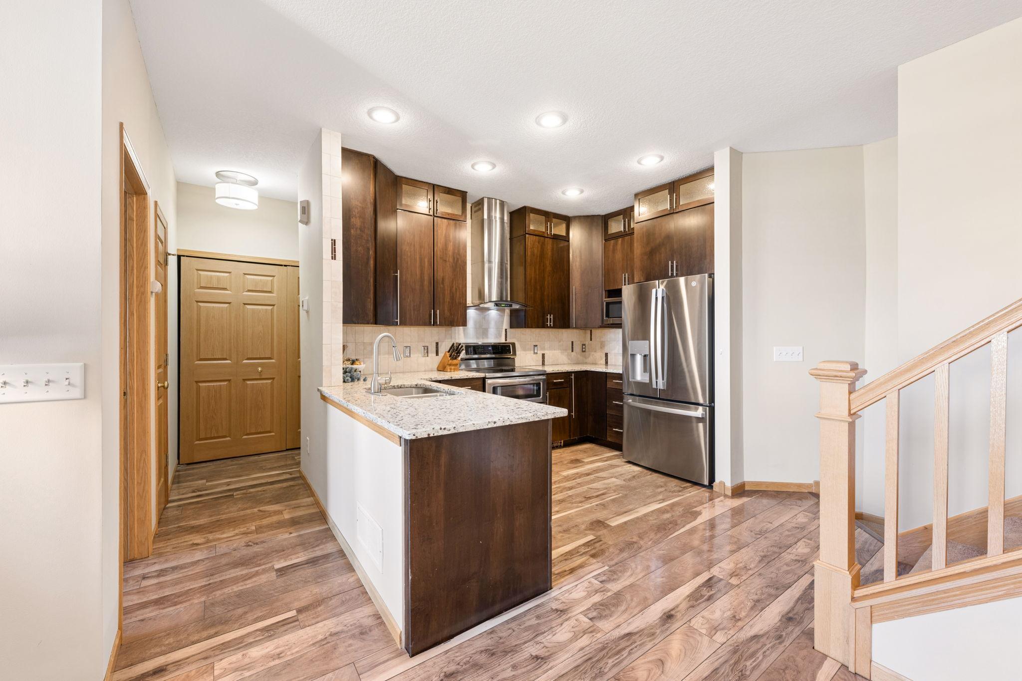 View of Residential at 18265 Kerrville Trail #309, Lakeville MN 55044, Lakeville (13 of 38) - Mike Wilen | Minnesota Team Real Estate