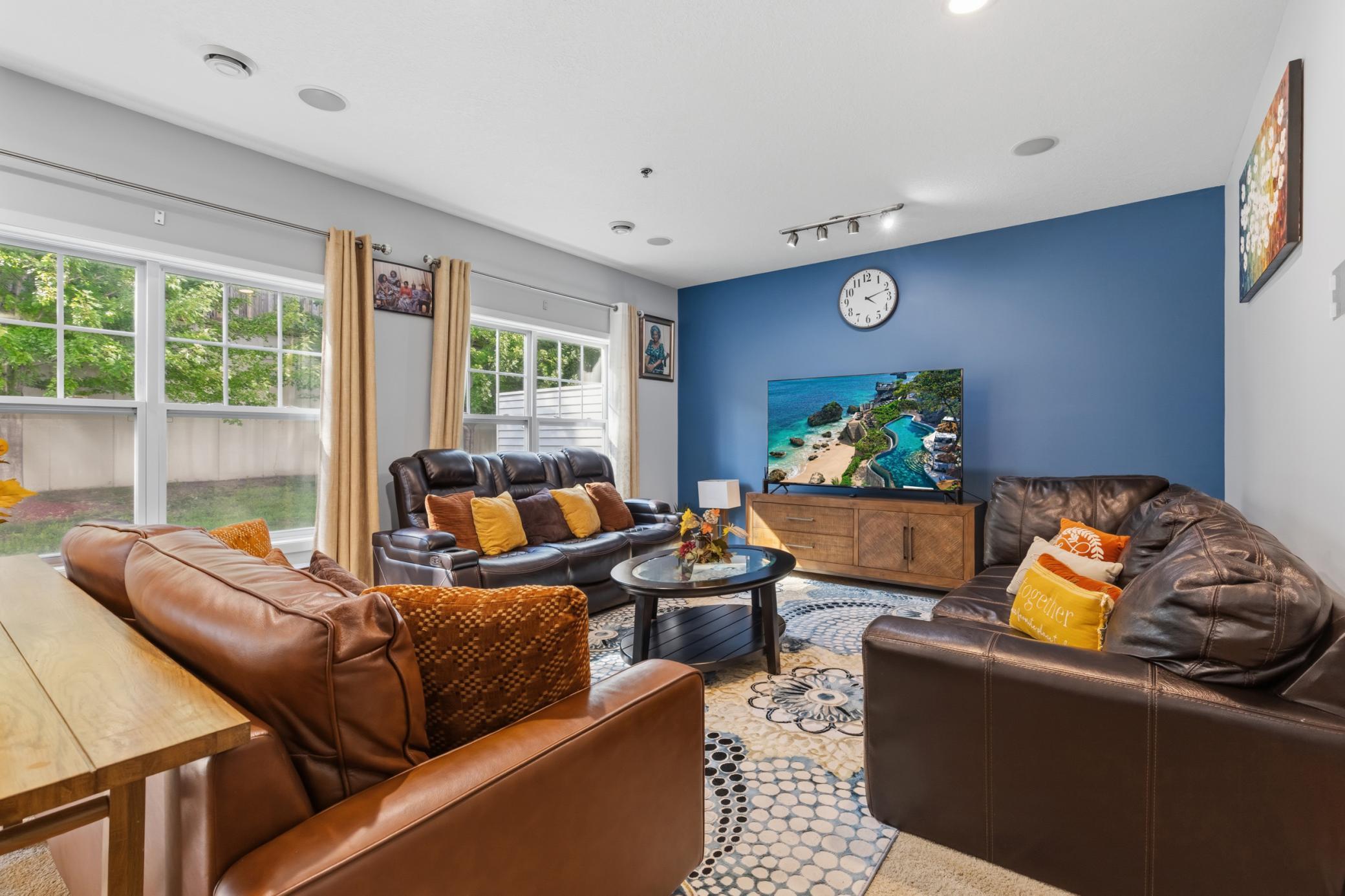 View of Residential at 5144 Parker Circle, Robbinsdale MN 55422, Robbinsdale (8 of 29) - Mike Wilen | Minnesota Team Real Estate