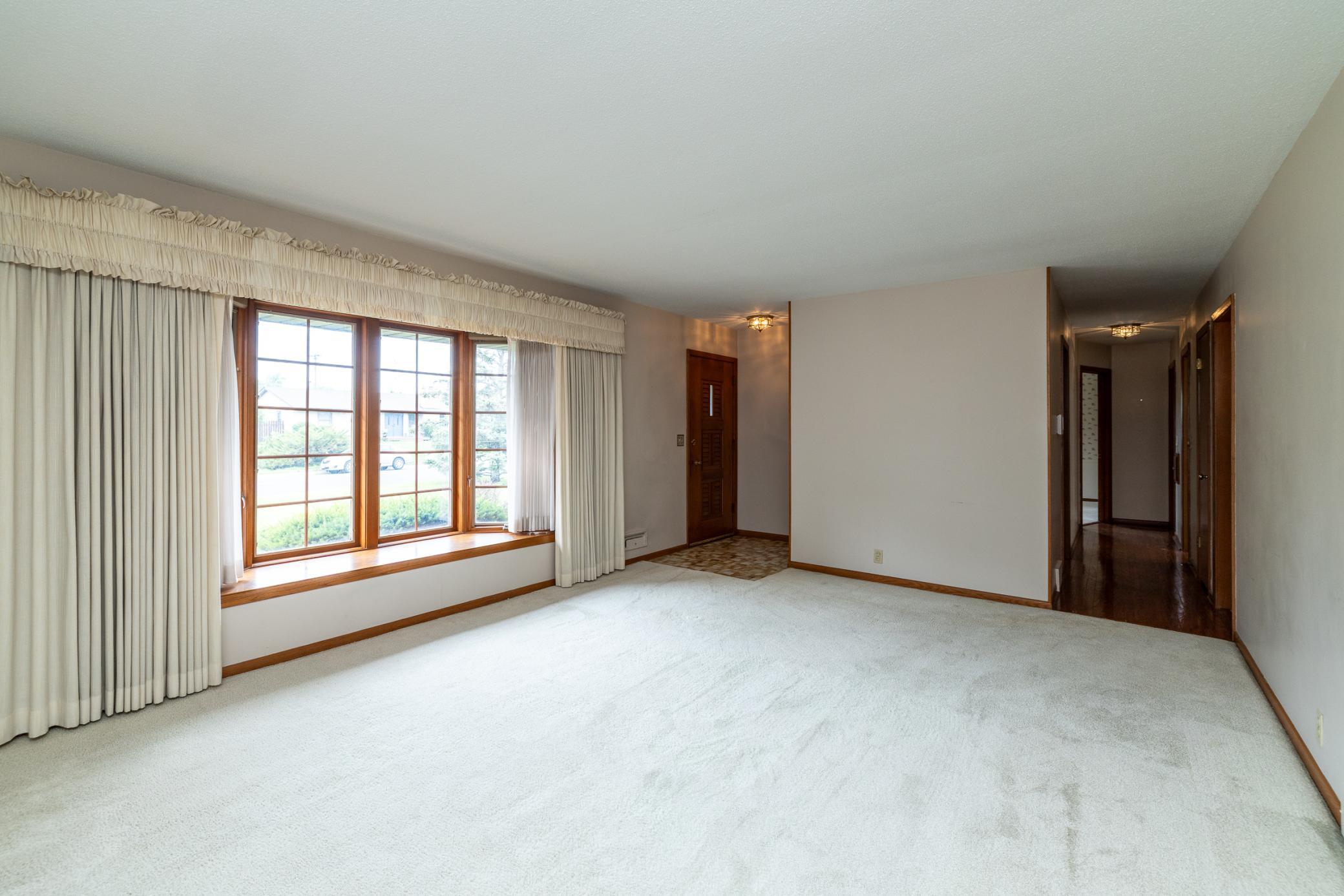 View of Residential at 2309 95th Street, Bloomington MN 55431, Bloomington (4 of 52) - Mike Wilen | Minnesota Team Real Estate